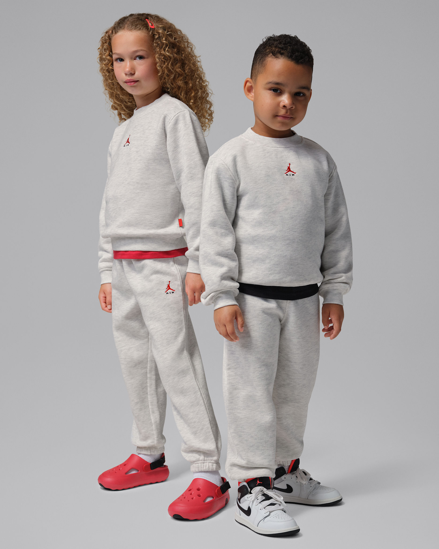 Jordan Brooklyn Fleece Younger Kids' 2-Piece Crew Set - Neutral Grey Heather