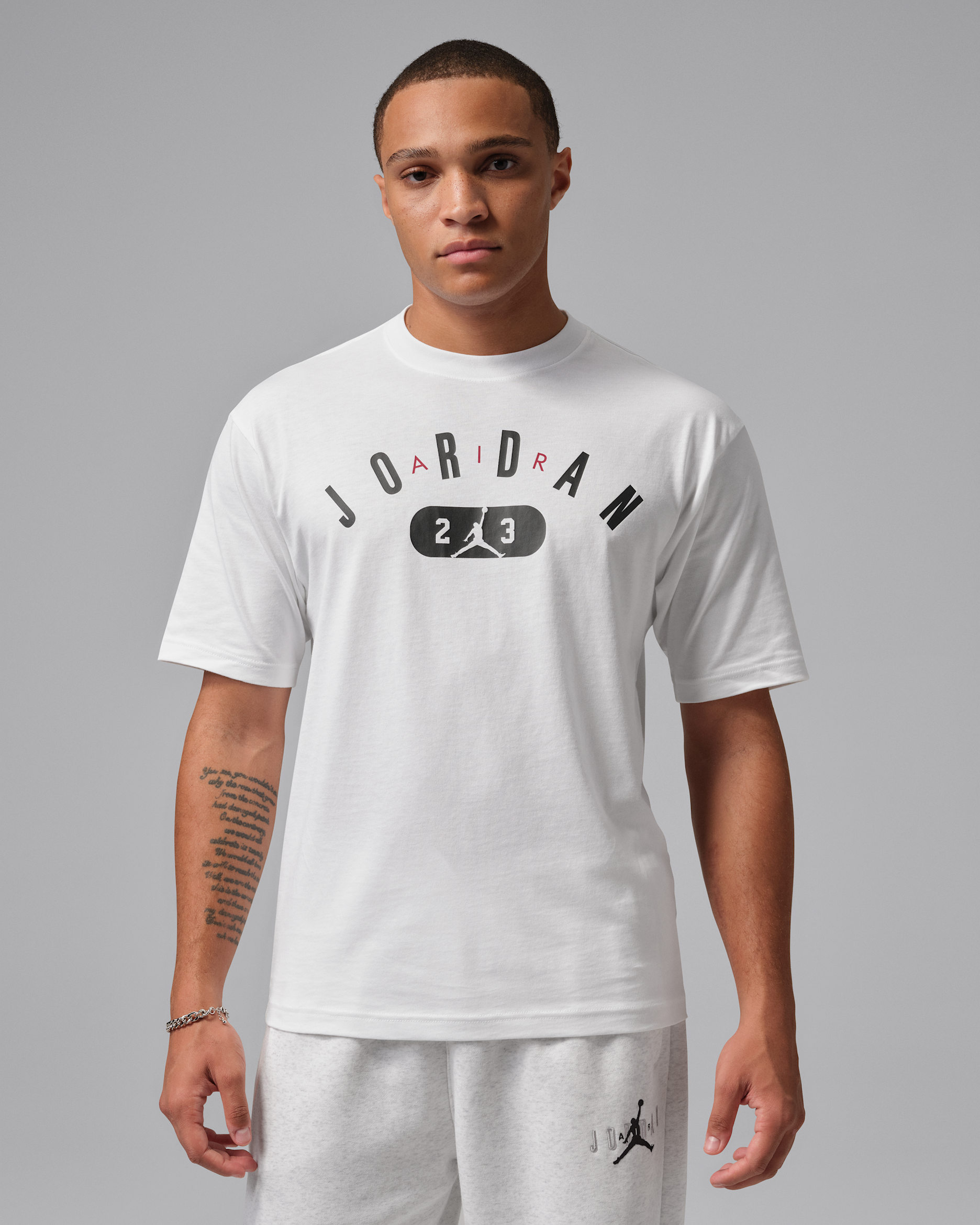 セントマイケル×NIKE AIR JORDAN Tシャツ ホワイト Nike Jordan x