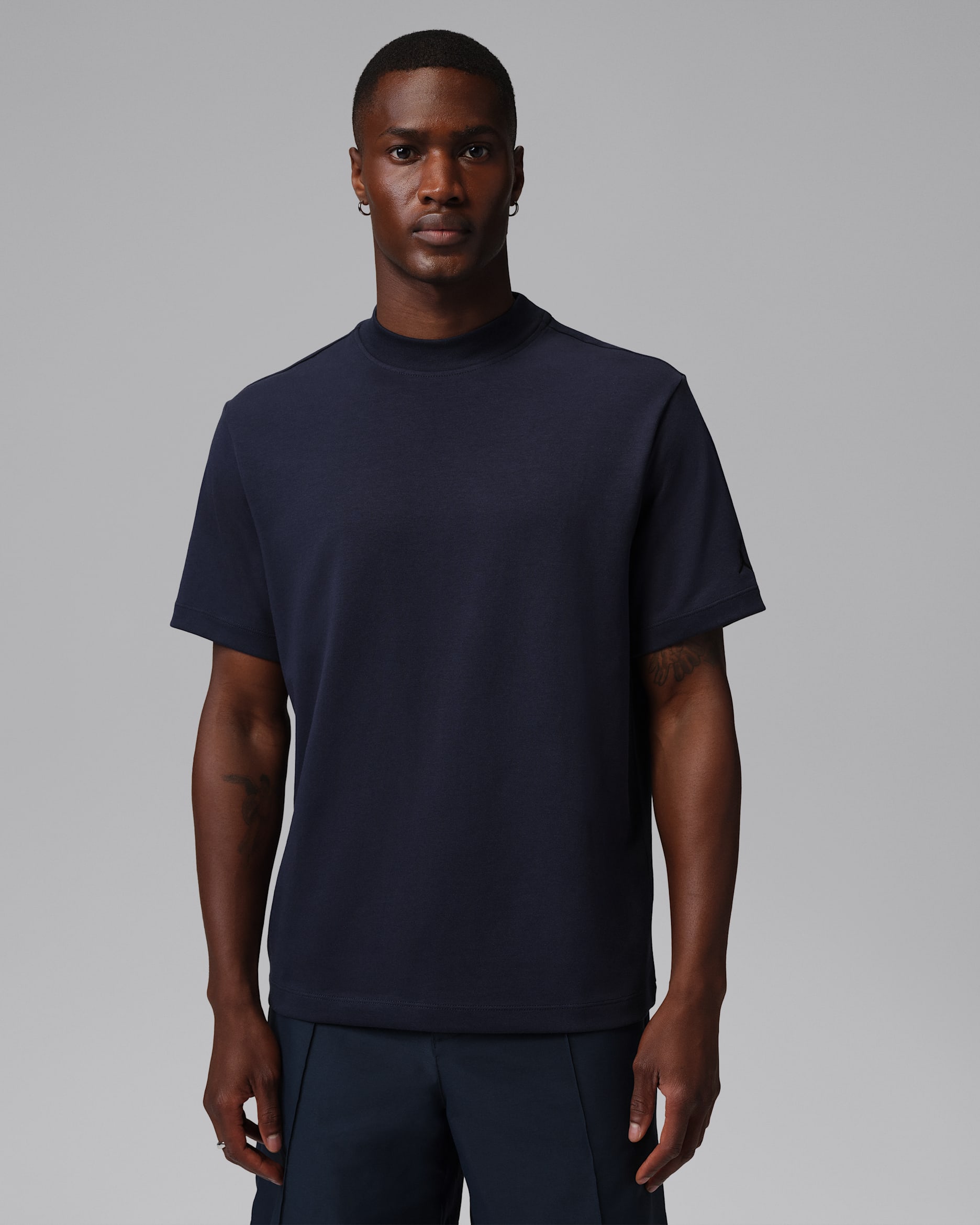 ジョーダン スポーツ メンズ Dri-FIT モックネック ゴルフトップ - オブシディアン/ブラック