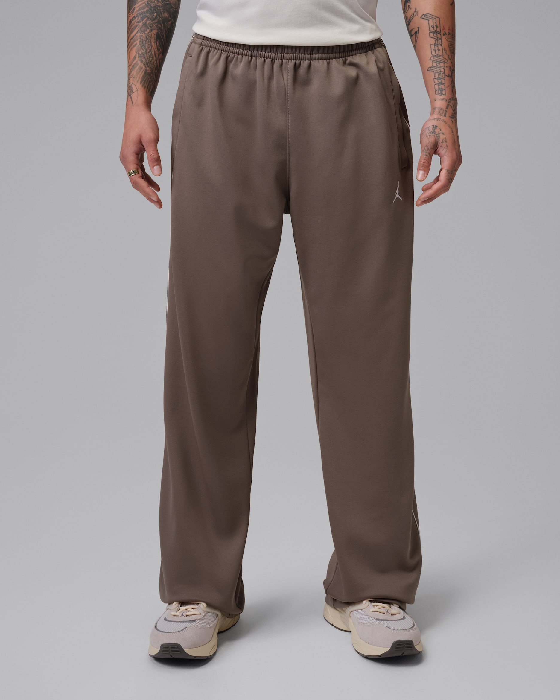 Jordan Brooklyn Men's Tricot Tracksuit Bottoms - Olive Grey/Sail