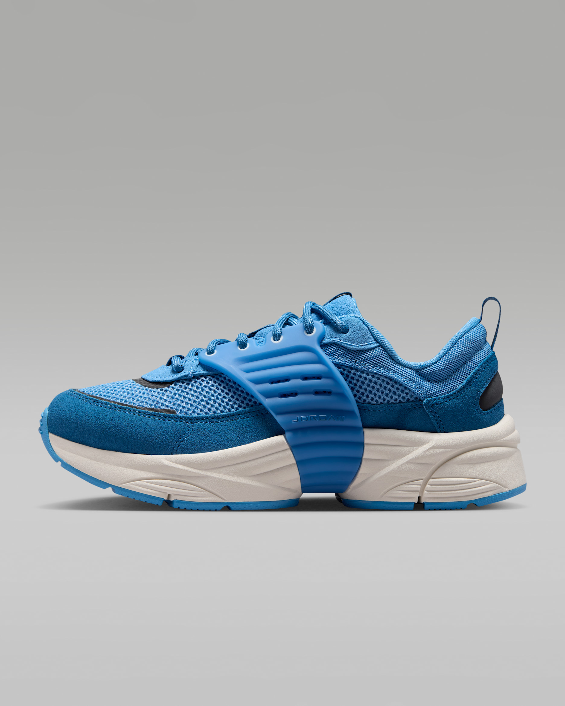 Tenis para mujer Jordan Trunner O/S - Azul extremo/Azul genuino/Perla suave