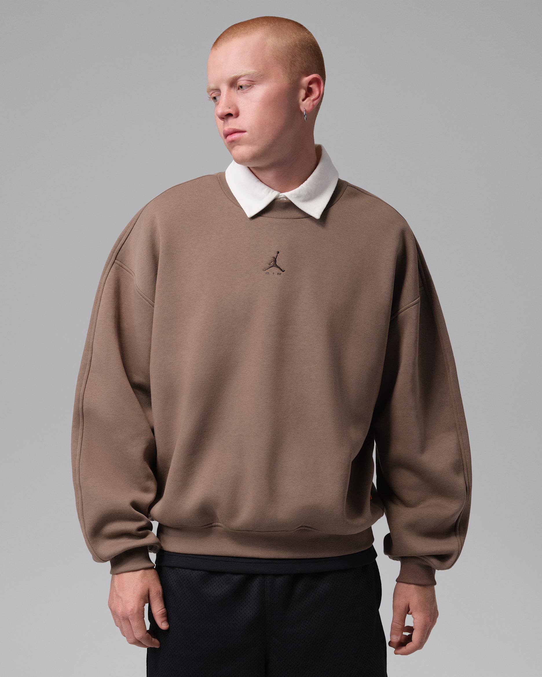 Sudadera de cuello redondo de tejido Fleece oversized para hombre Jordan Brooklyn - Pelaje pardo/Ceniza oscuro