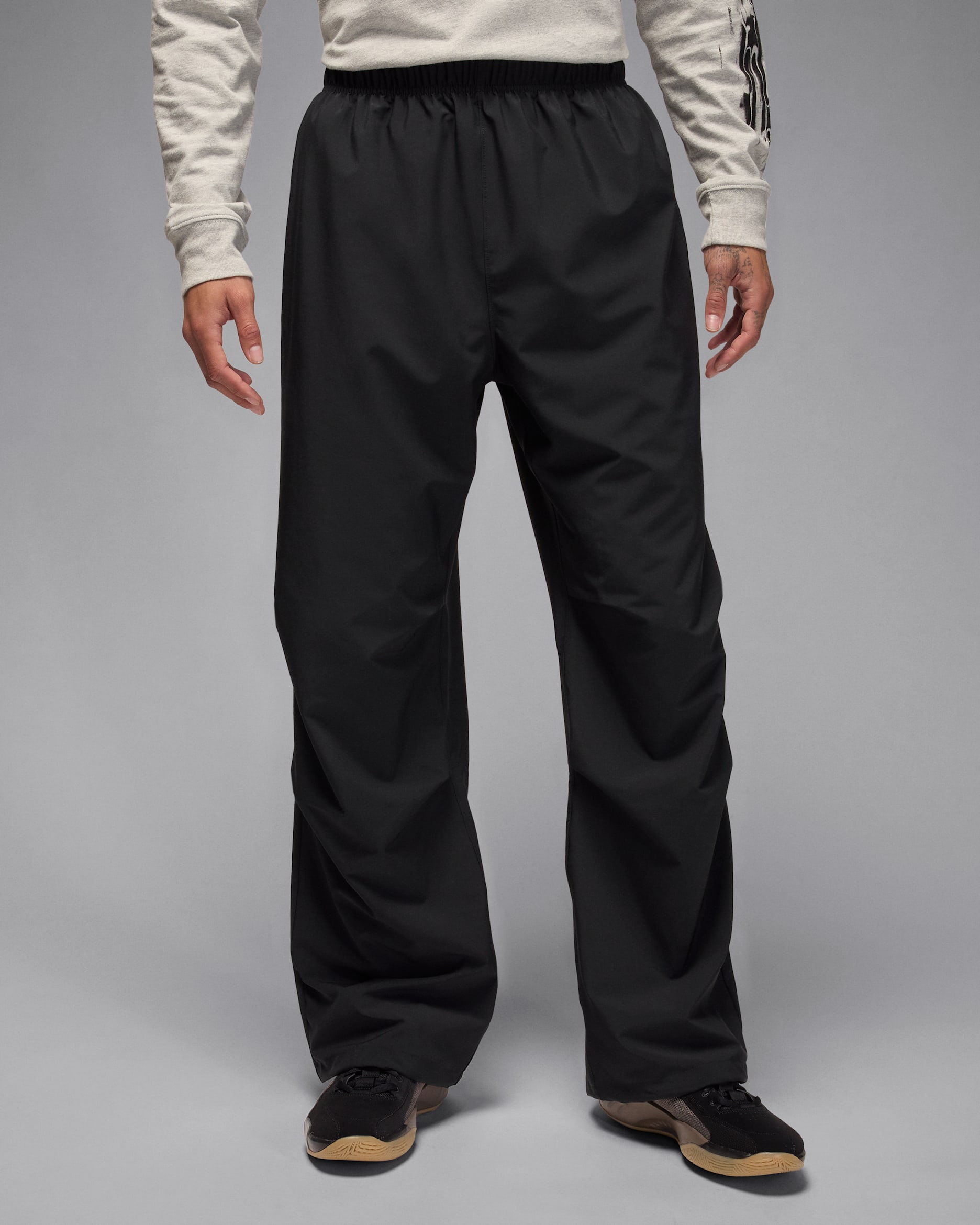 Tatum Men's Dri-FIT Woven Trousers - Black/University Red