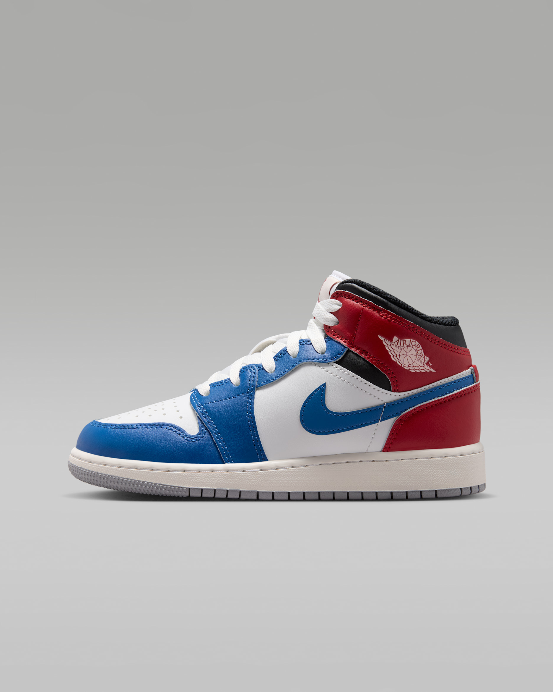 Sapatilhas Air Jordan 1 Mid Júnior - Azul True/Vermelho Varsity/Preto/Branco Summit
