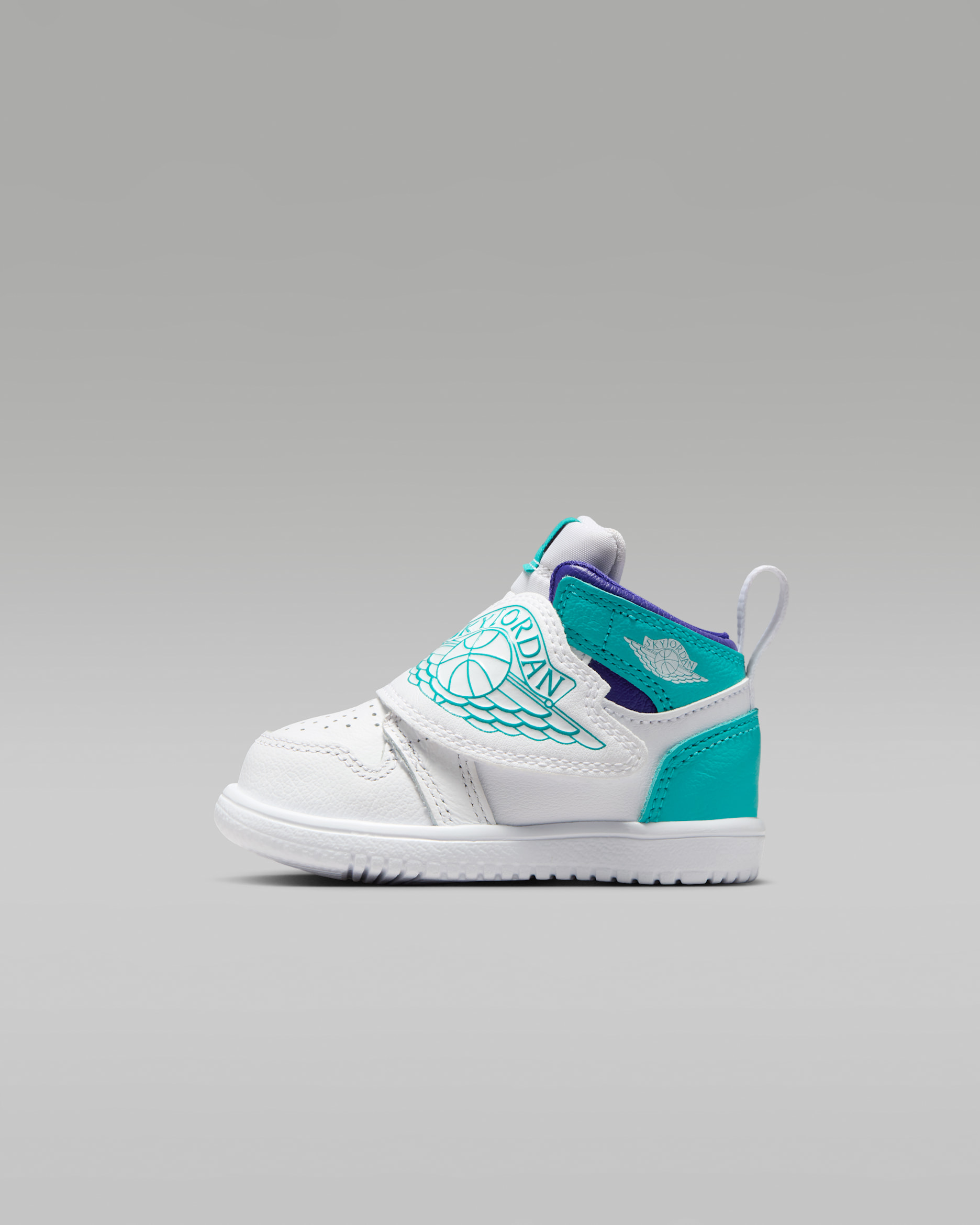 Sky Jordan 1 Baby and Toddler Shoe - White/New Emerald/Grape Ice