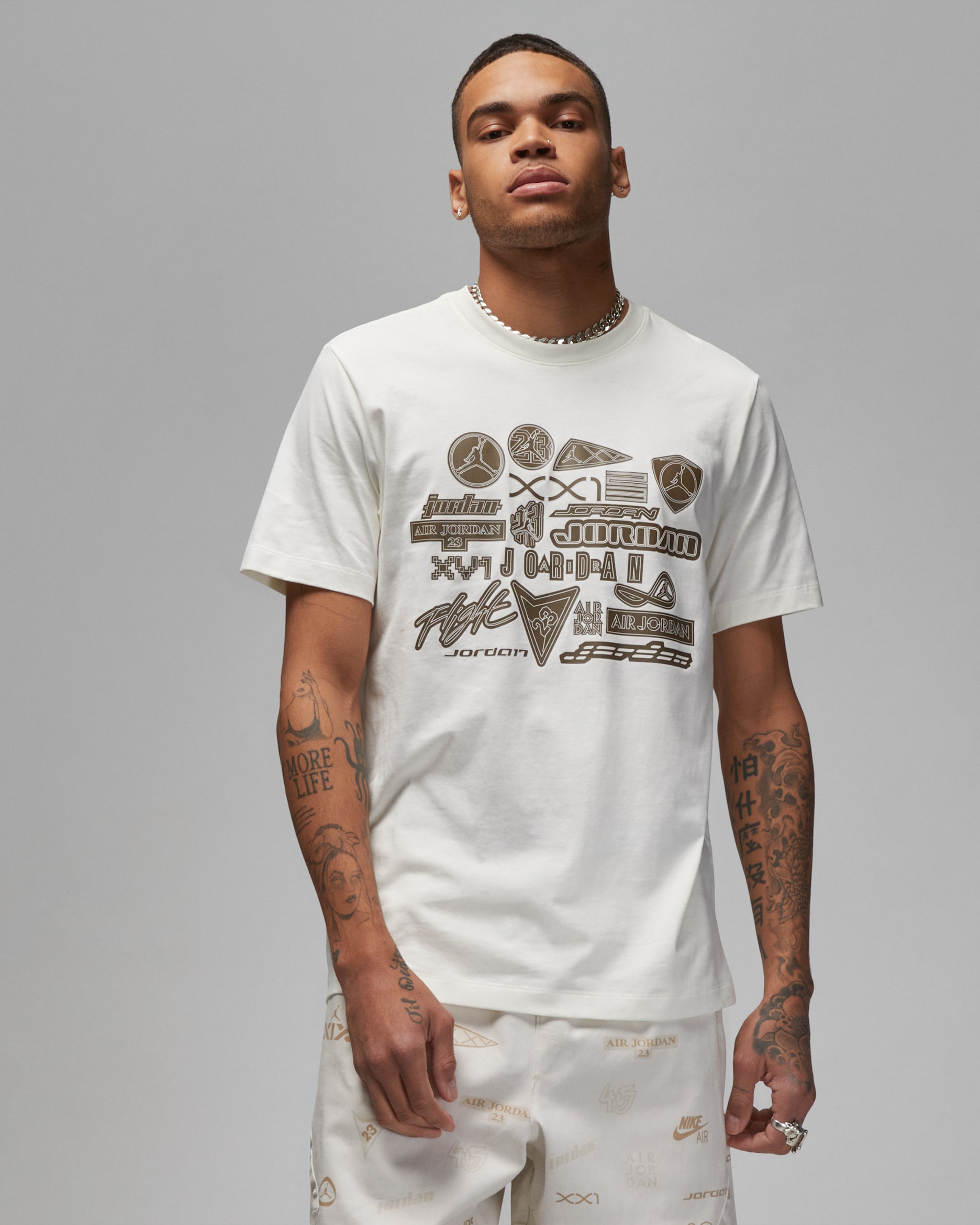 Jordan Men's Graphic T-Shirt - Sail/Palomino