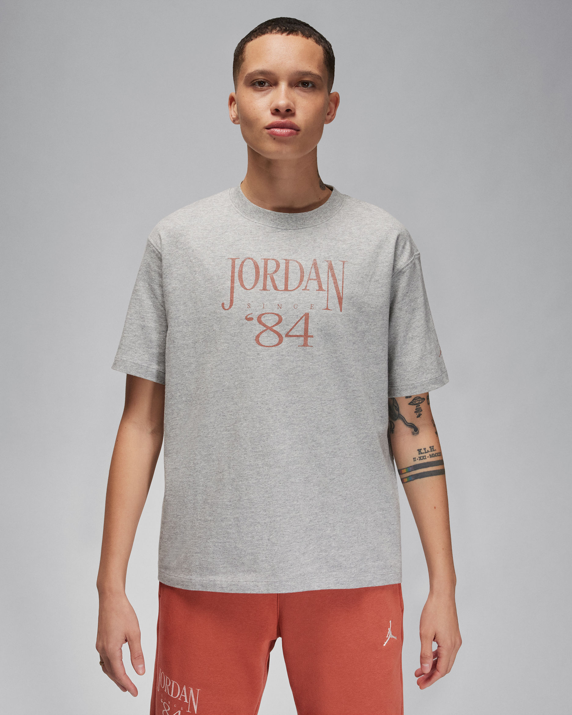 Jordan Heritage Women's T-shirt - Dark Grey Heather/Dusty Peach