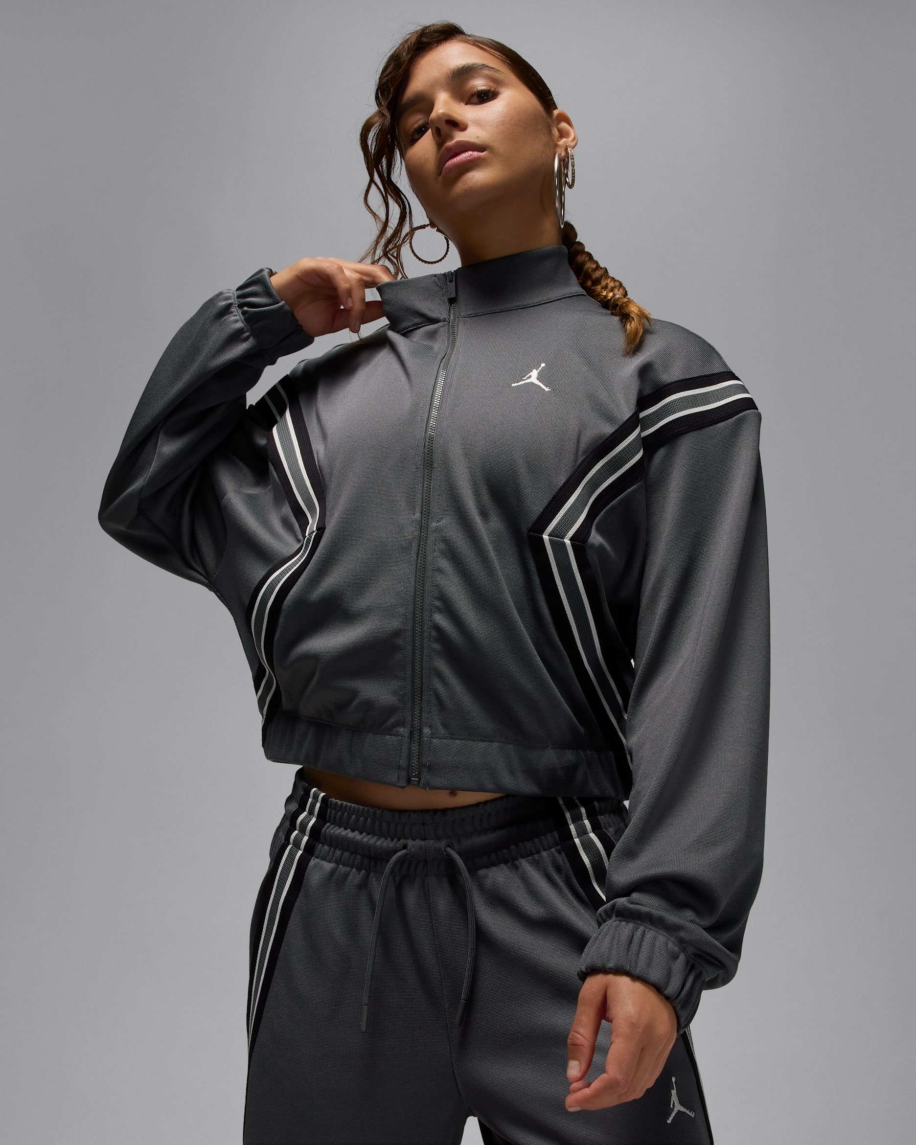 Chamarra deportiva de cierre completo para mujer Jordan Brooklyn - Gris hierro/Negro/Vela/Vela