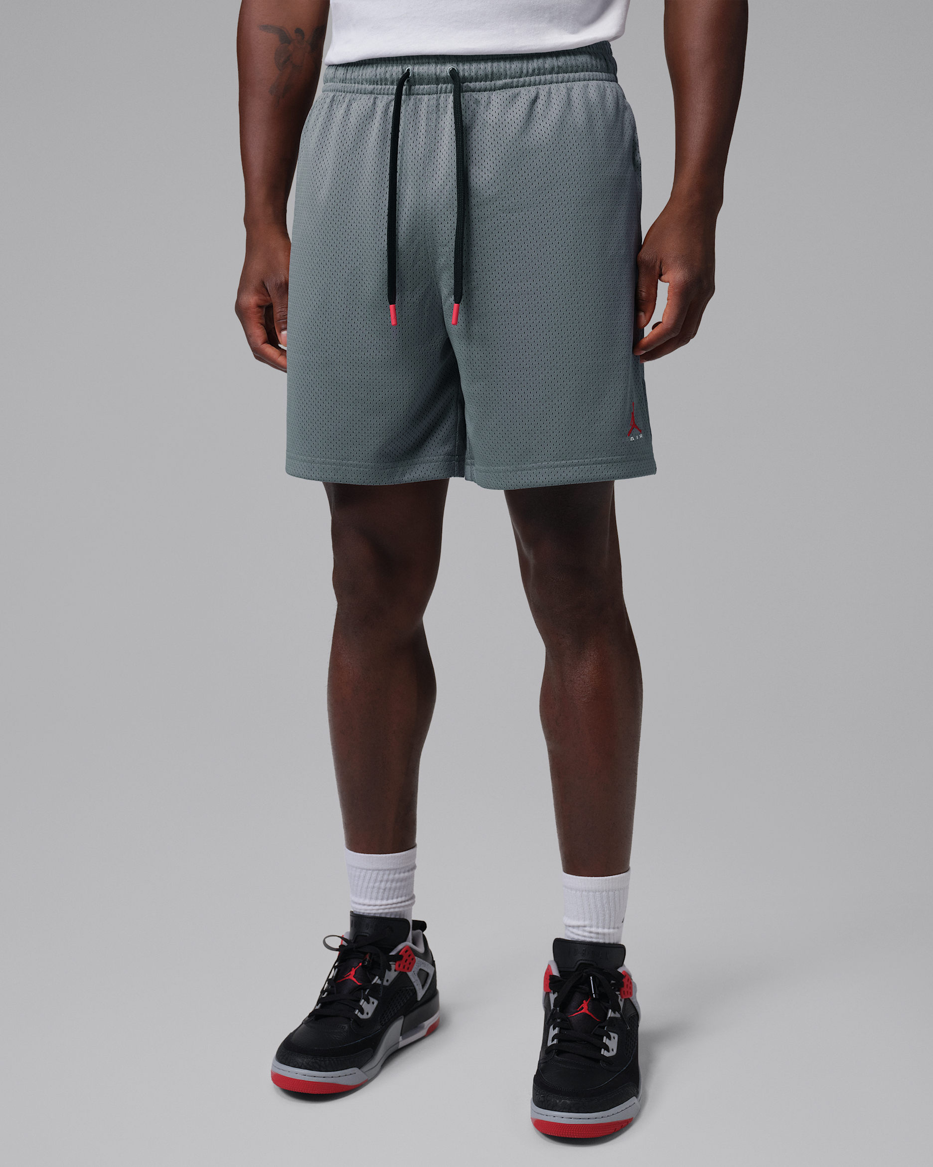 Ανδρικό σορτς από διχτυωτό υλικό Jordan Brooklyn - Smoke Grey/University Red
