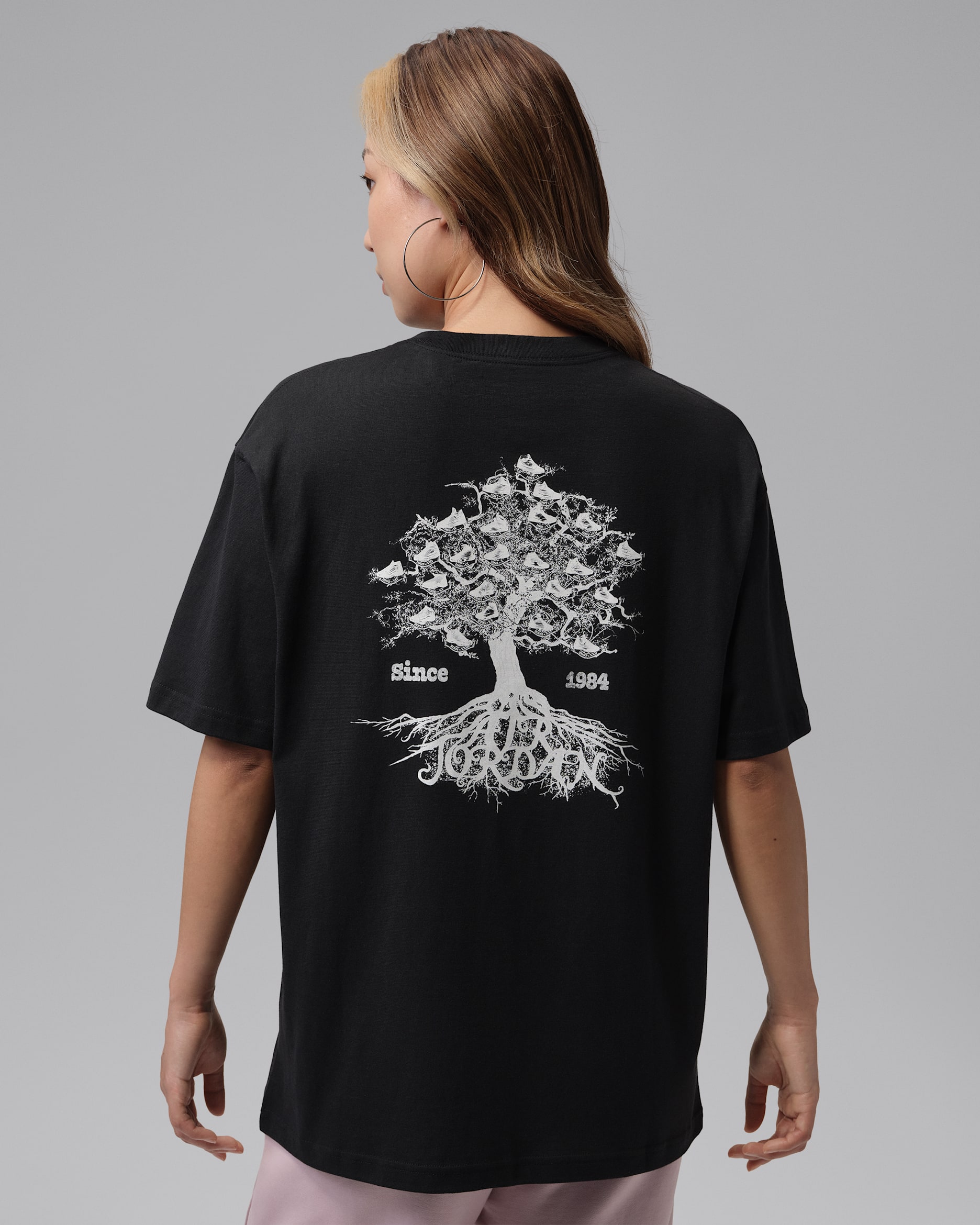 Jordan Flight Women's Oversized Graphic T-Shirt - Black/Sail