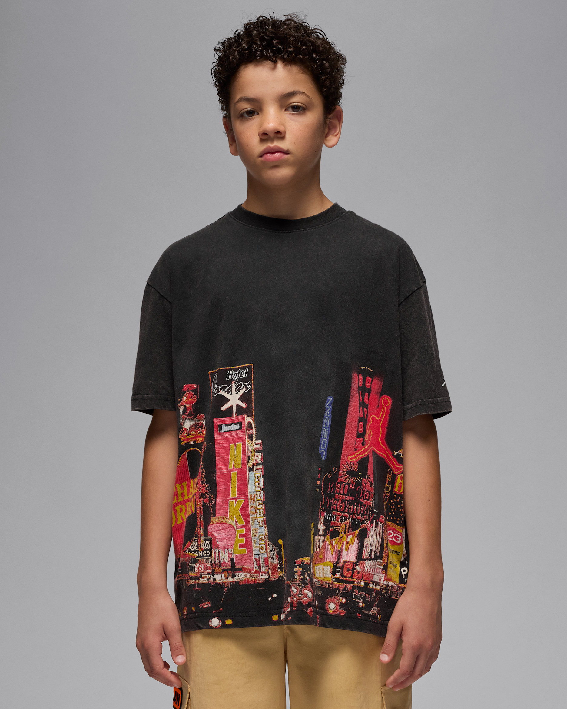 Playera Night Lights para niños talla grande Jordan - Negro