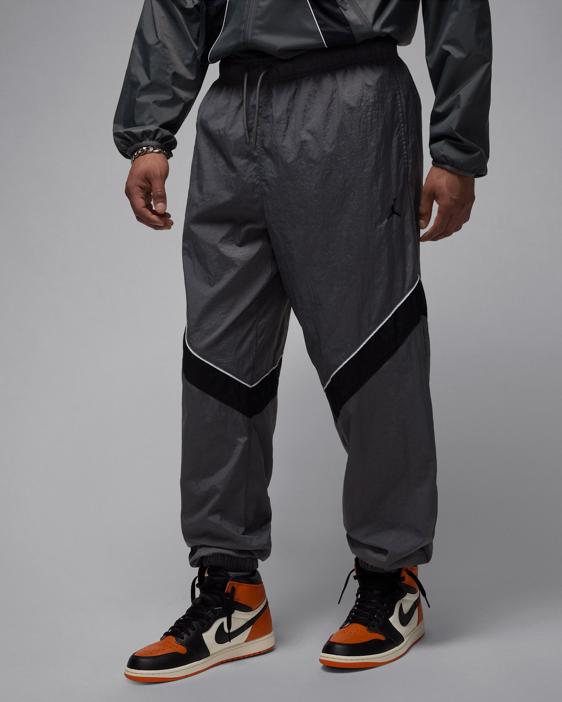 Jordan Brooklyn férfinadrág - Iron Grey/Fekete/Fehér/Fekete