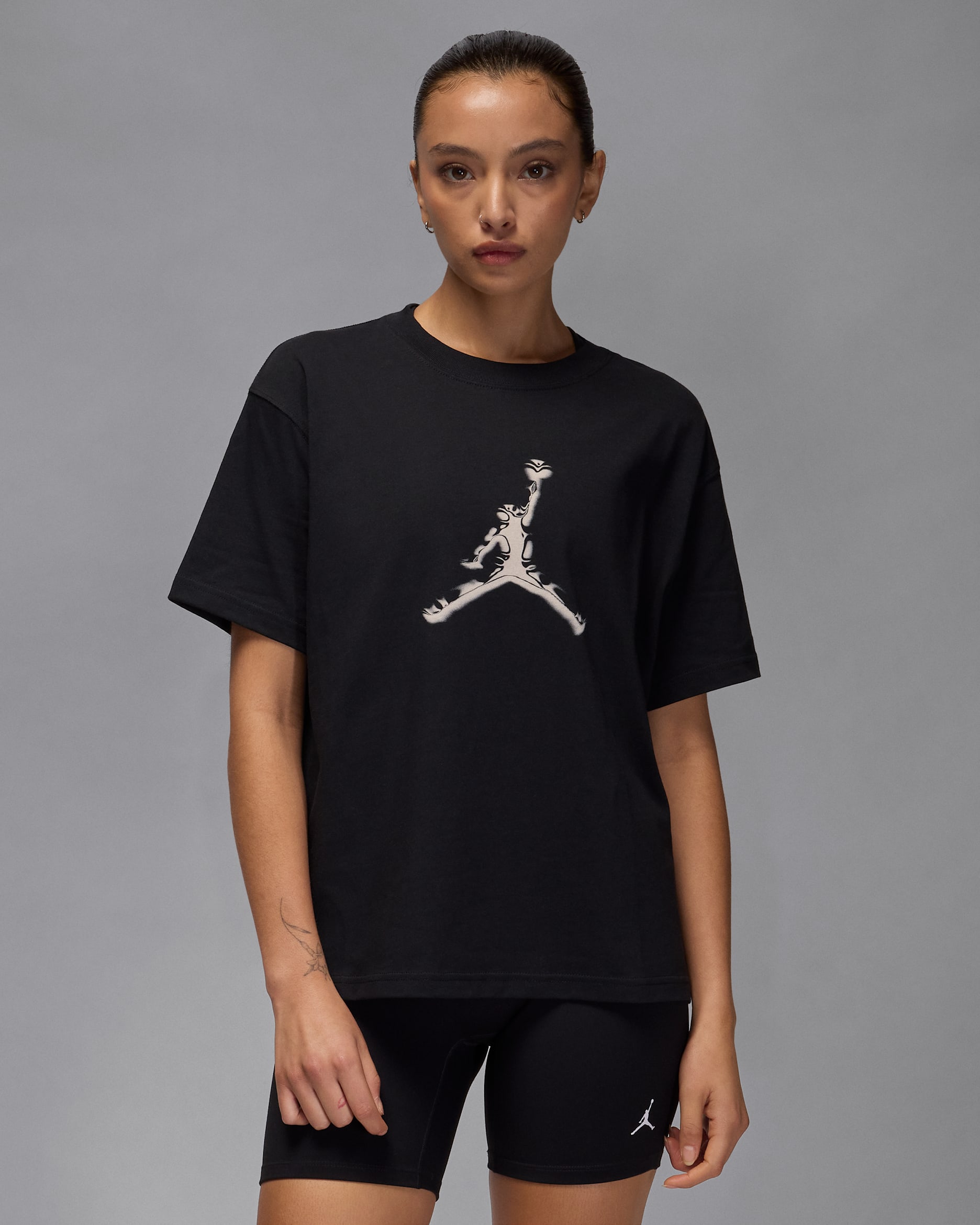 Jordan Sport Women's T-Shirt - Black/White