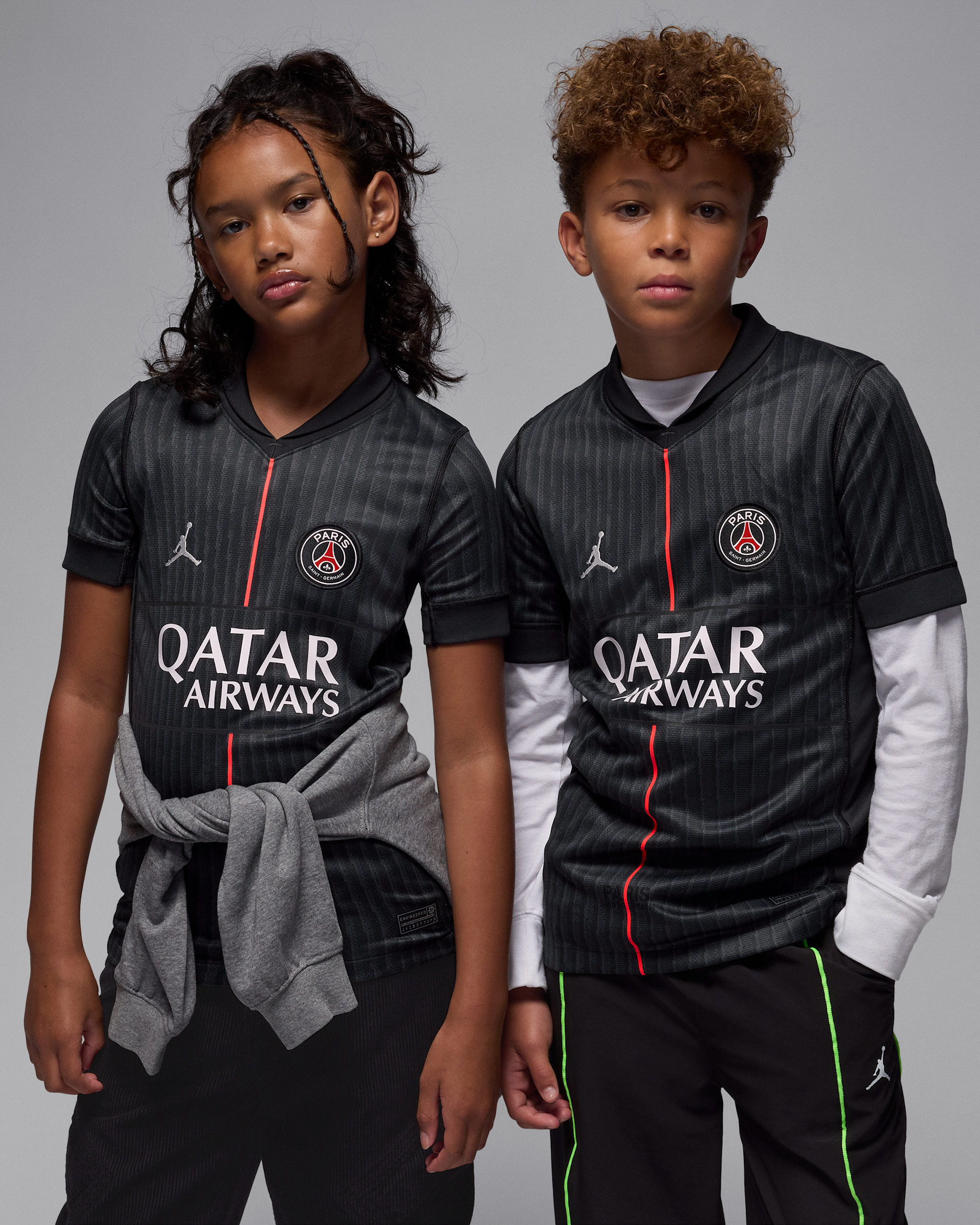 Paris Saint-Germain 2025/26 Stadium Fourth Older Kids' Jordan Dri-FIT Football Replica Shirt - Off-Noir/Black/Pearl Pink