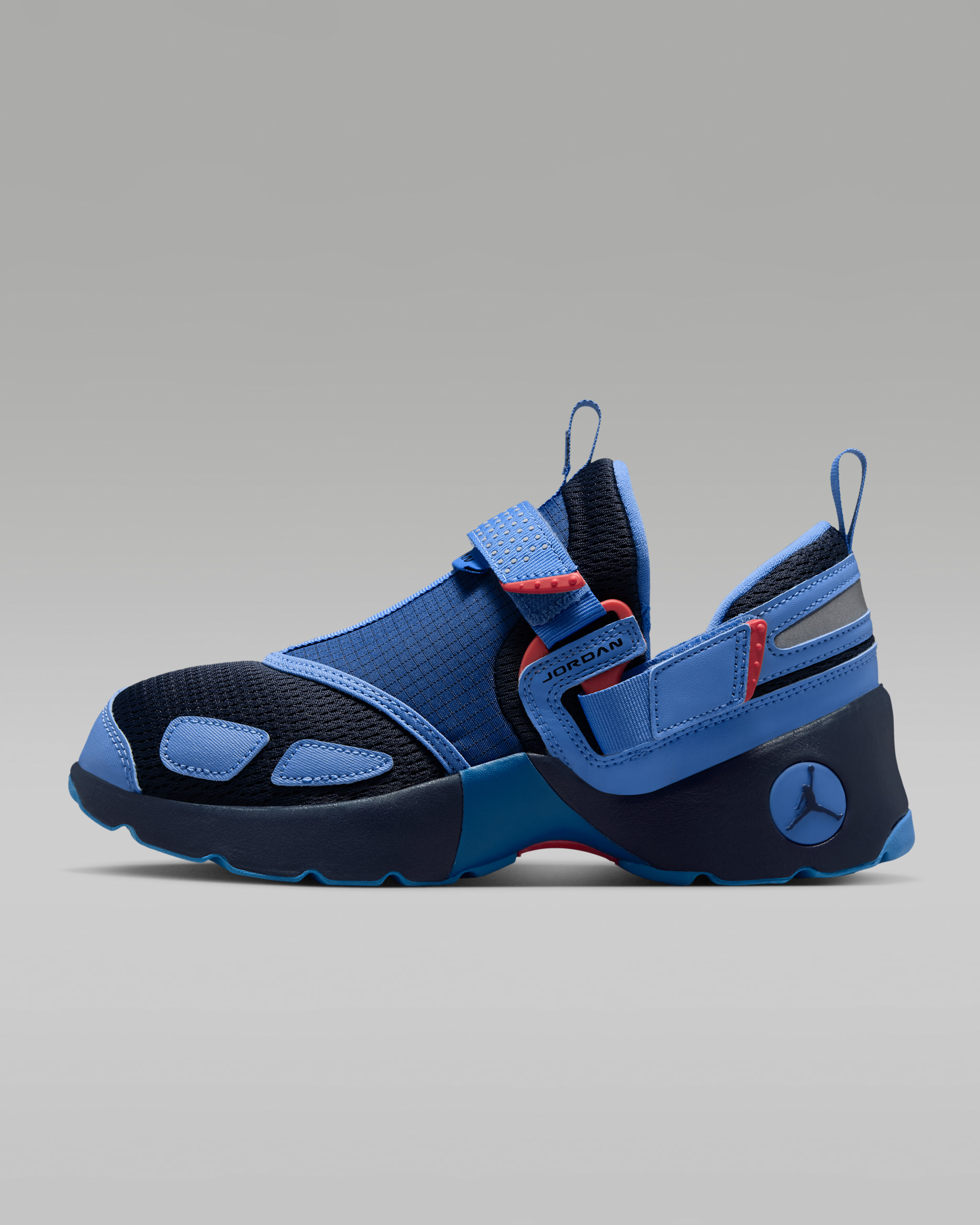 Jordan Trunner LX Women's Shoes - Blue Beyond/Track Red/Reflective Silver/Obsidian