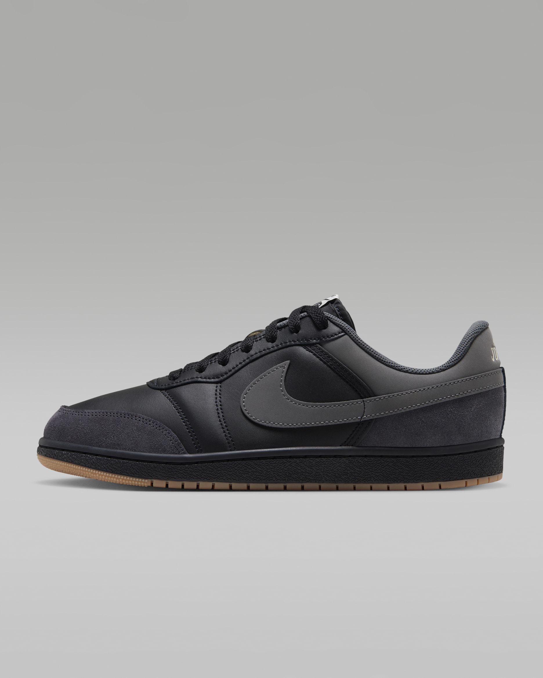 Air Jordan Skyline Low LE férficipő - Fekete/Iron Grey/Dark Smoke Grey/Coconut Milk