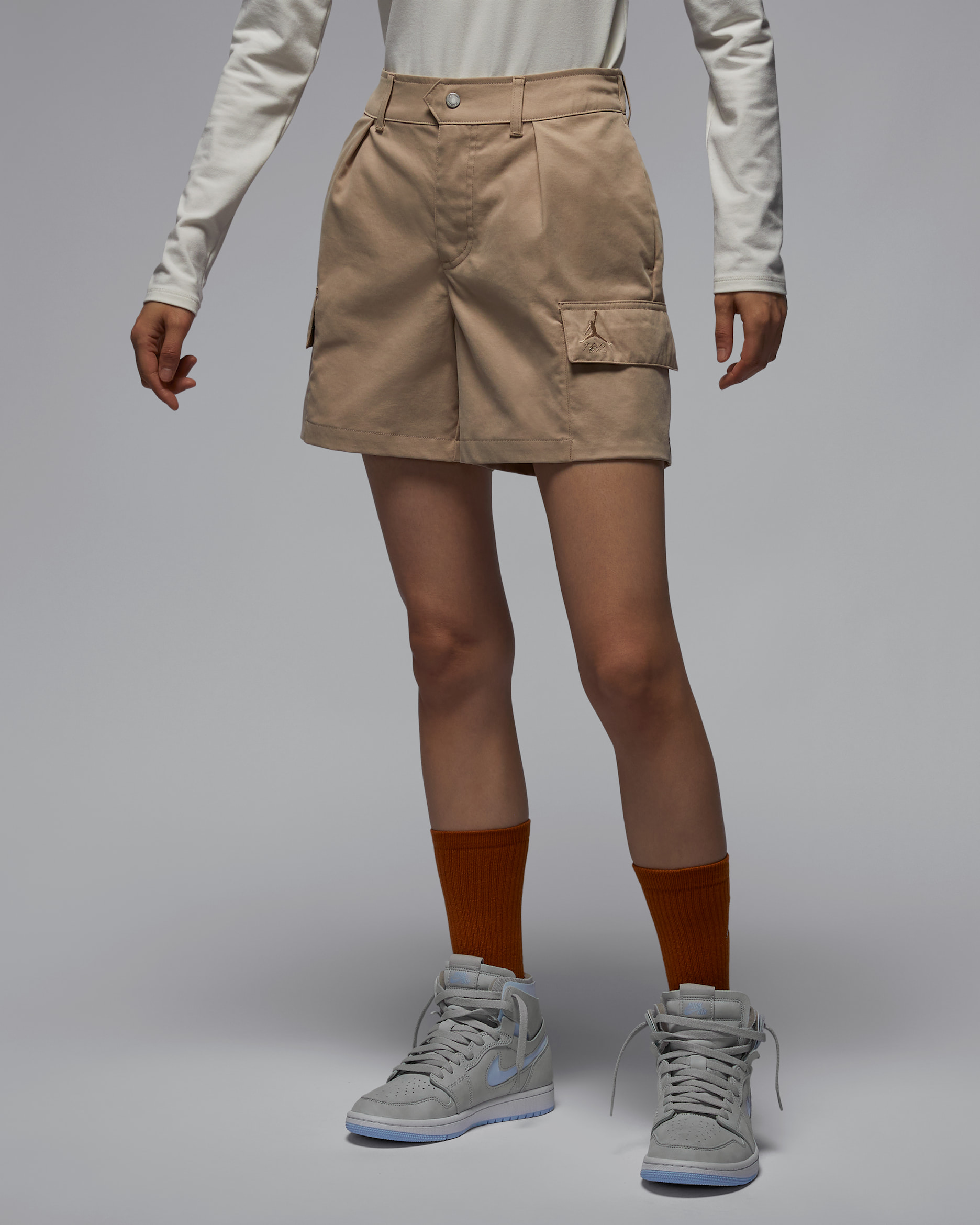 ジョーダン シカゴ ウィメンズショートパンツ - レジェンドミディアムブラウン