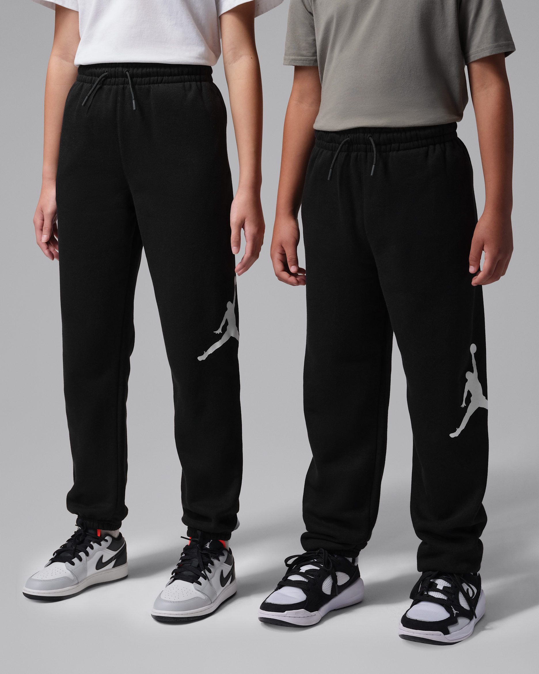 Jordan Older Kids' Jumbo Jumpman Fleece Trousers - Black