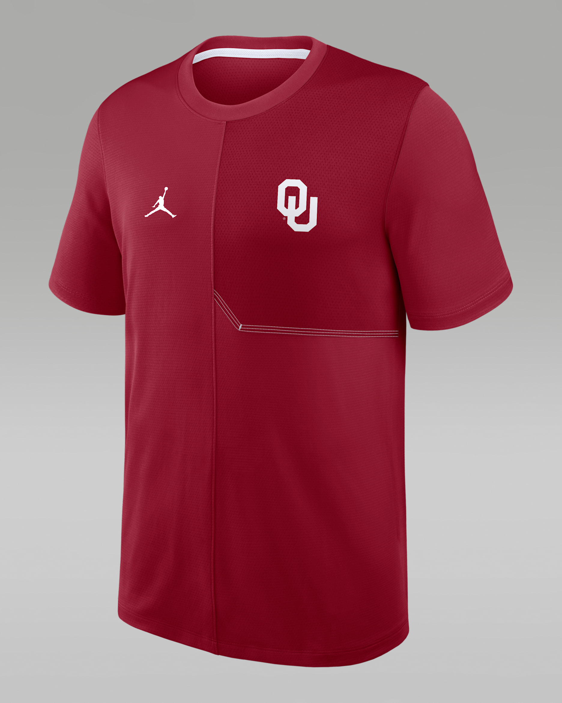 Playera universitaria marca Jordan Dri-FIT para hombre Oklahoma Sideline Coach - Carmesí team/Blanco