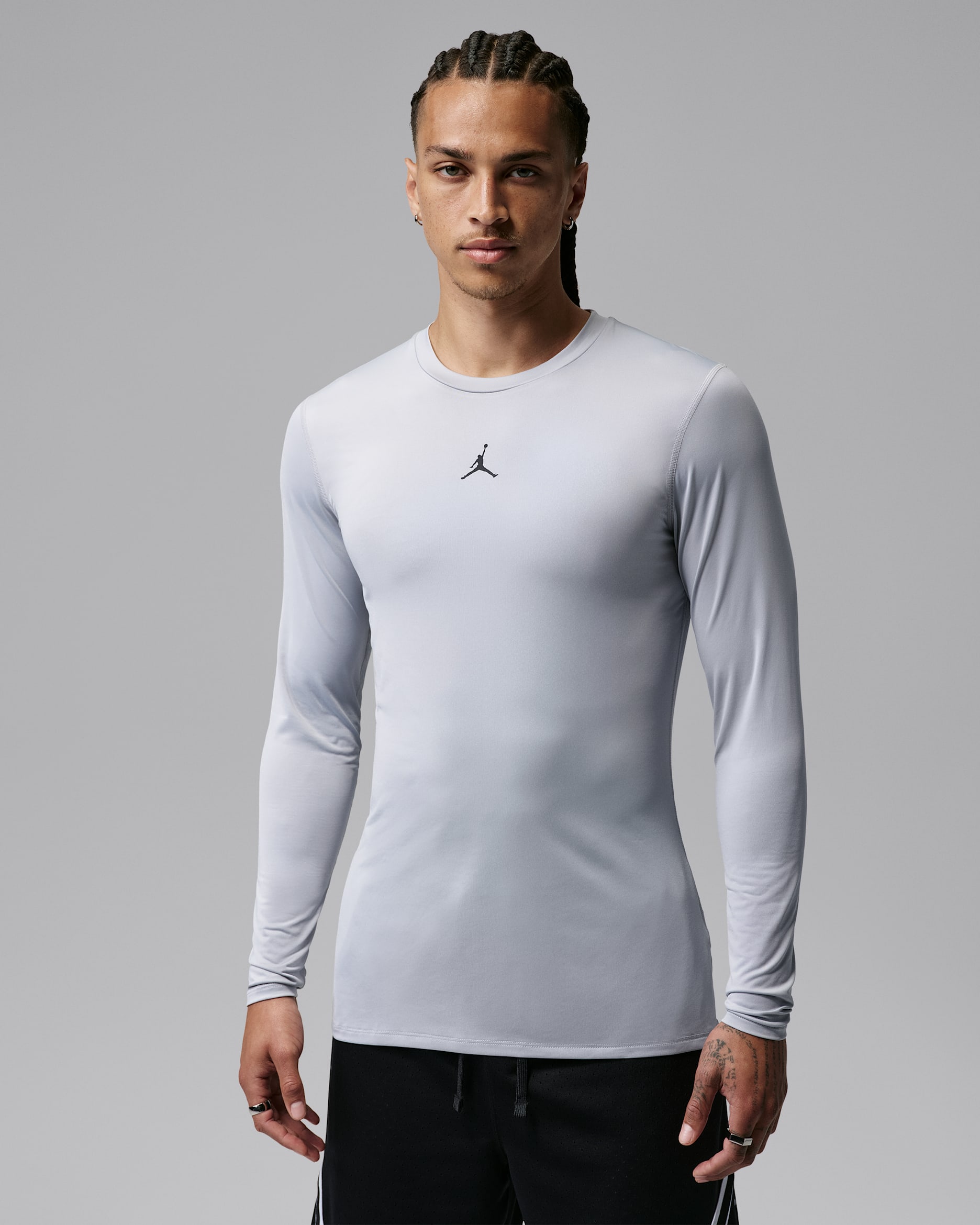 Jordan Sport Playera base de manga larga Dri-FIT para hombre - Gris lobo/Negro