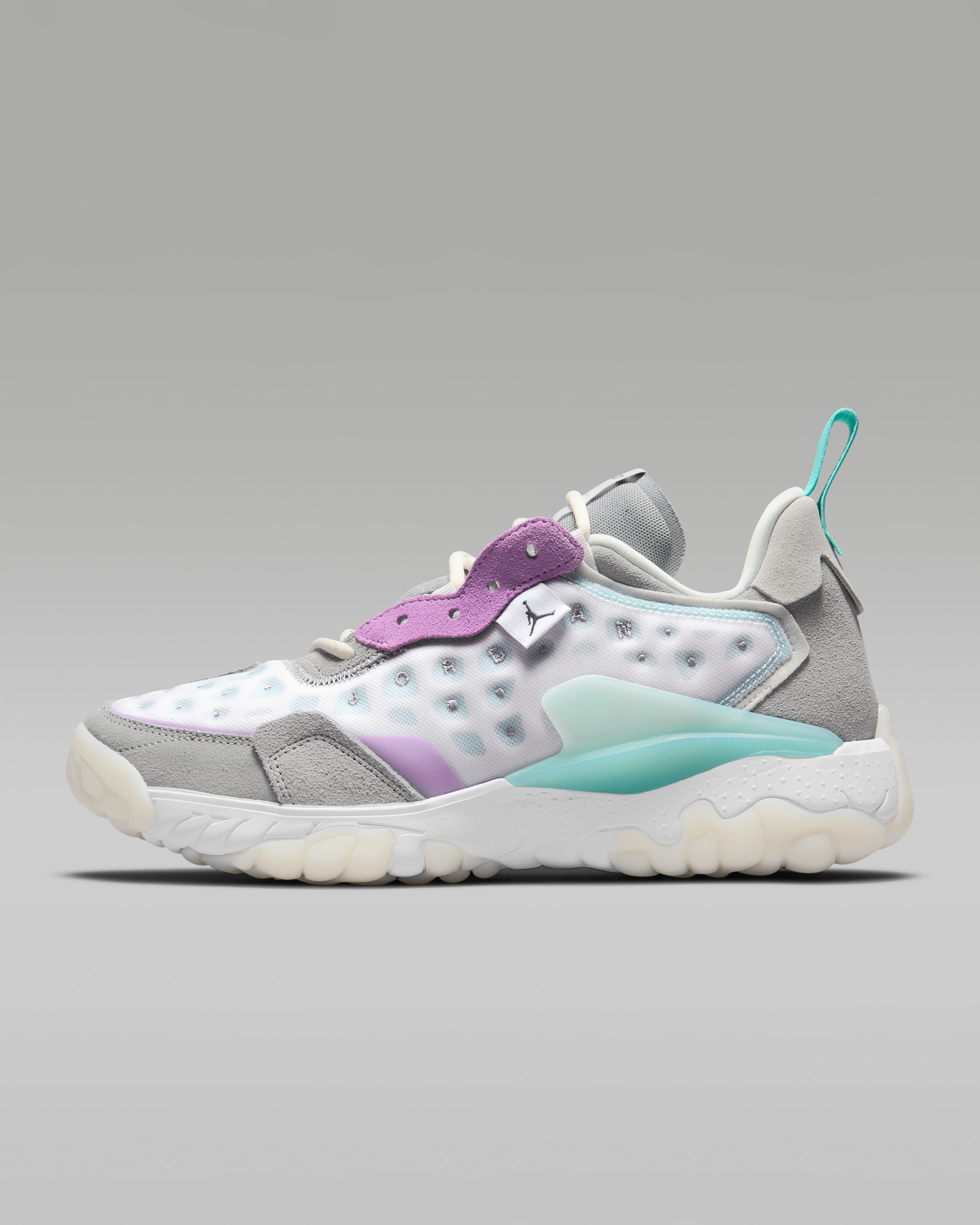 Jordan Delta 2 Herrenschuh - Platinum Tint/Weiß/Particle Grey/Dark Smoke Grey