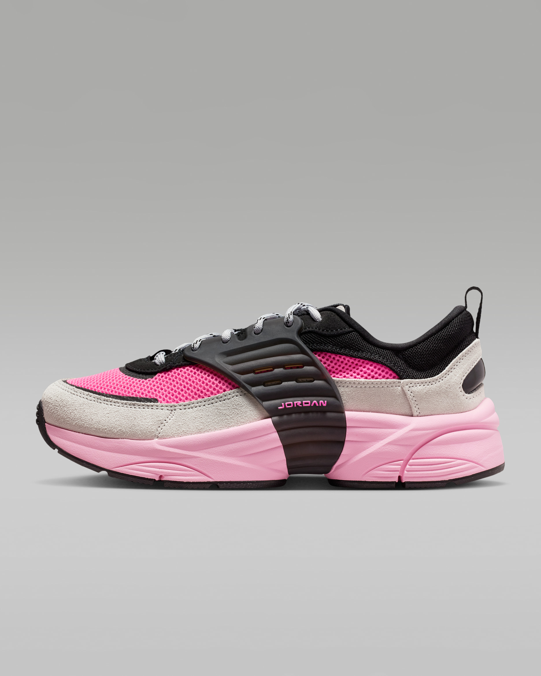 Jordan Trunner Men's Shoes - Wolf Grey/Neutral Grey/Black/Pink Blast