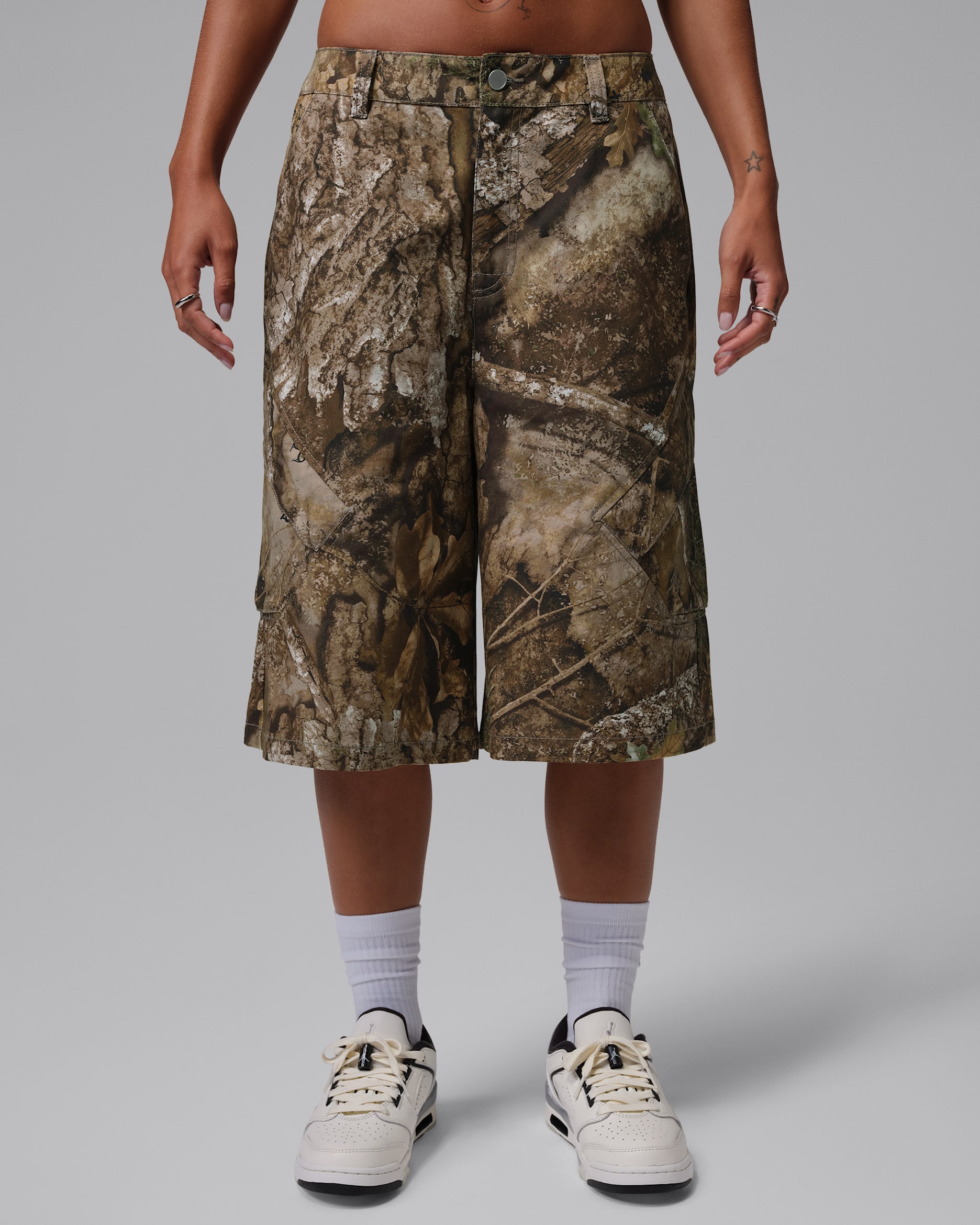 Jordan Flight Chicago Women's Realtree Big Shorts - Ridgerock
