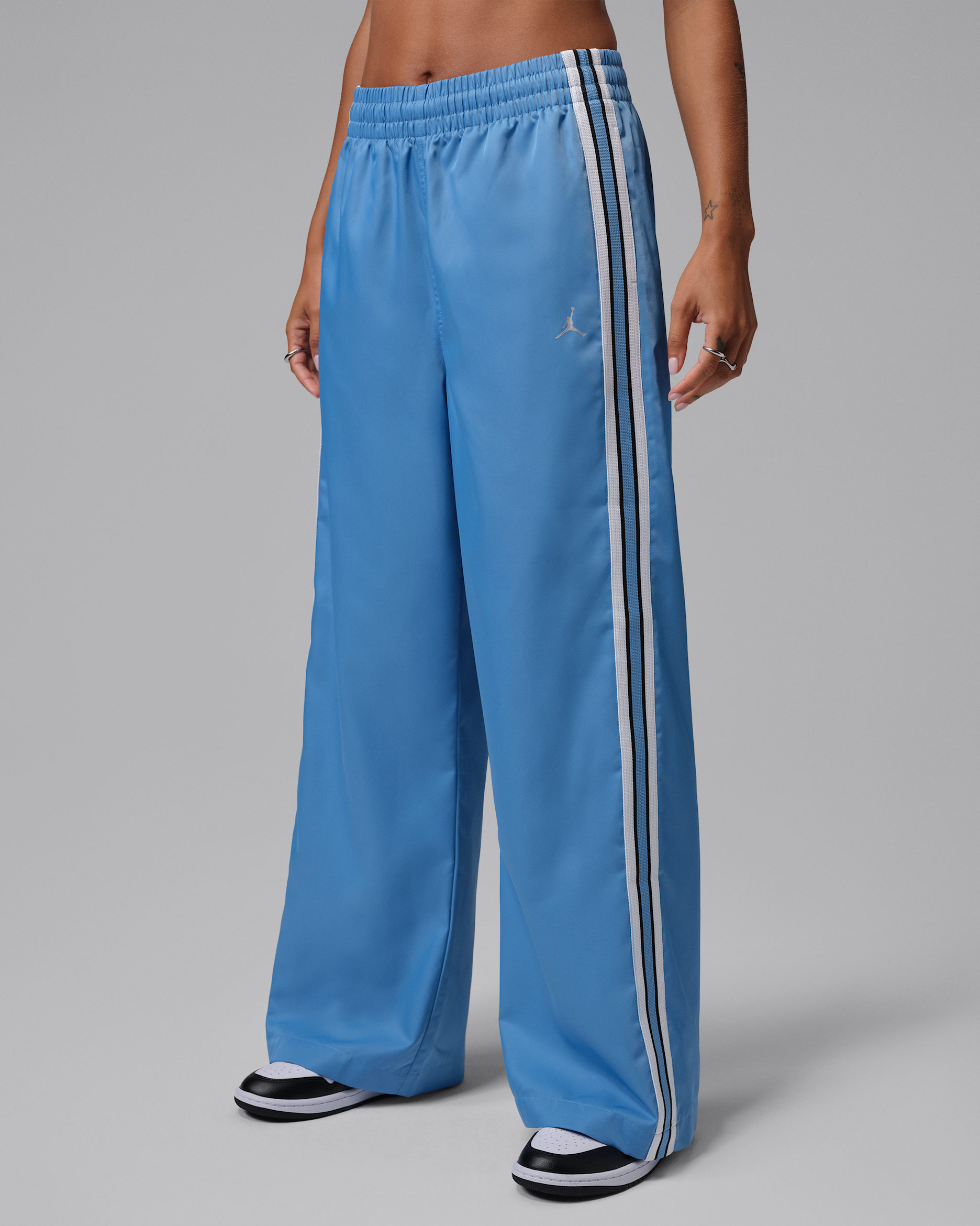 Jordan Brooklyn Women's Tracksuit Bottoms - Blue Beyond