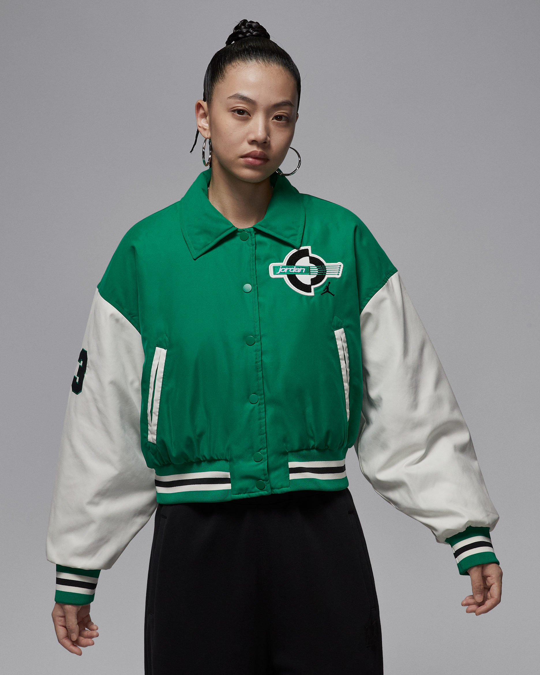 조던 브루클린 여성 써마 핏 바시티 재킷 - 말라카이트/세일/블랙