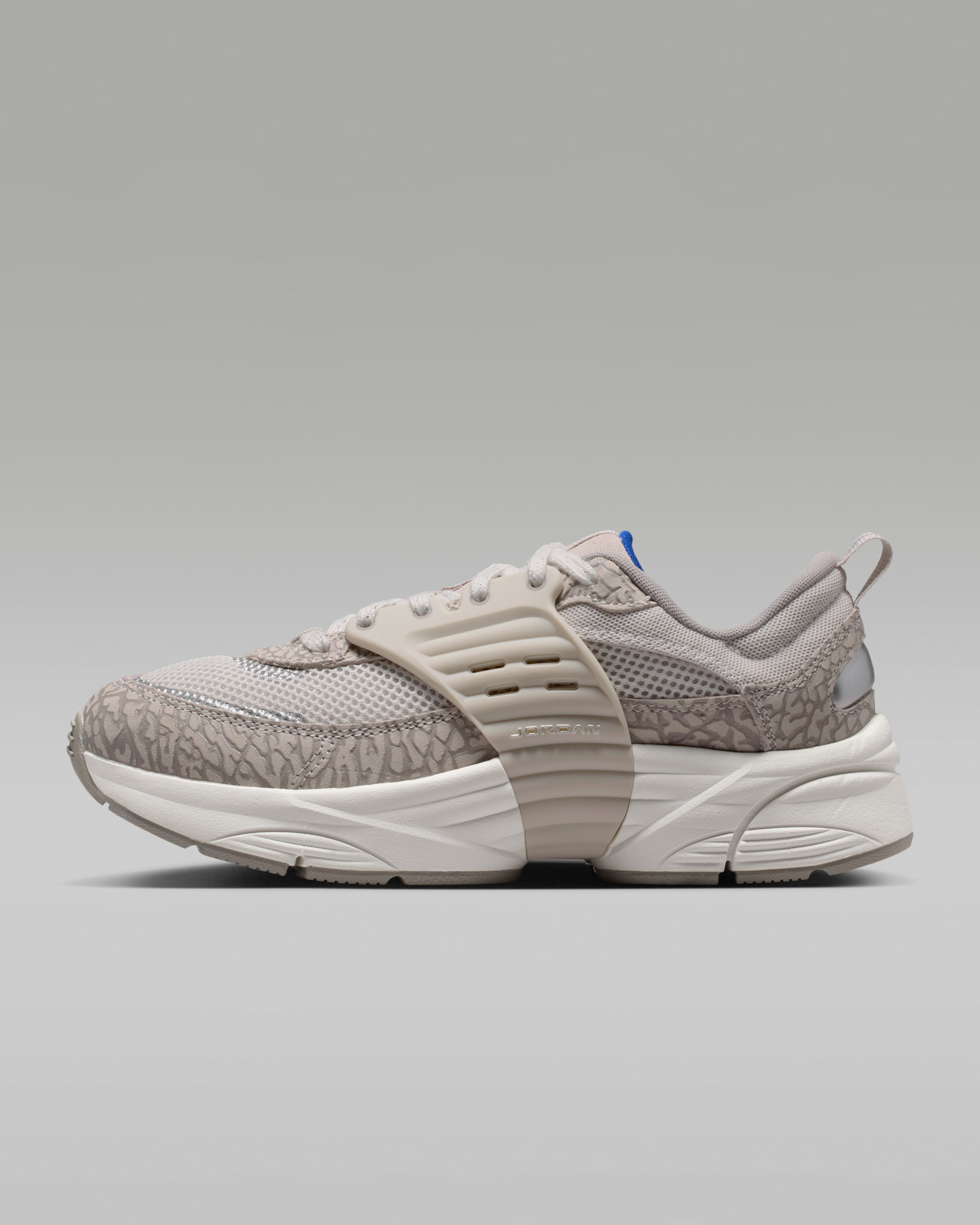 Jordan Trunner O/S Women's Shoes - Gamma Grey/Enigma Stone/Sail/Old Royal