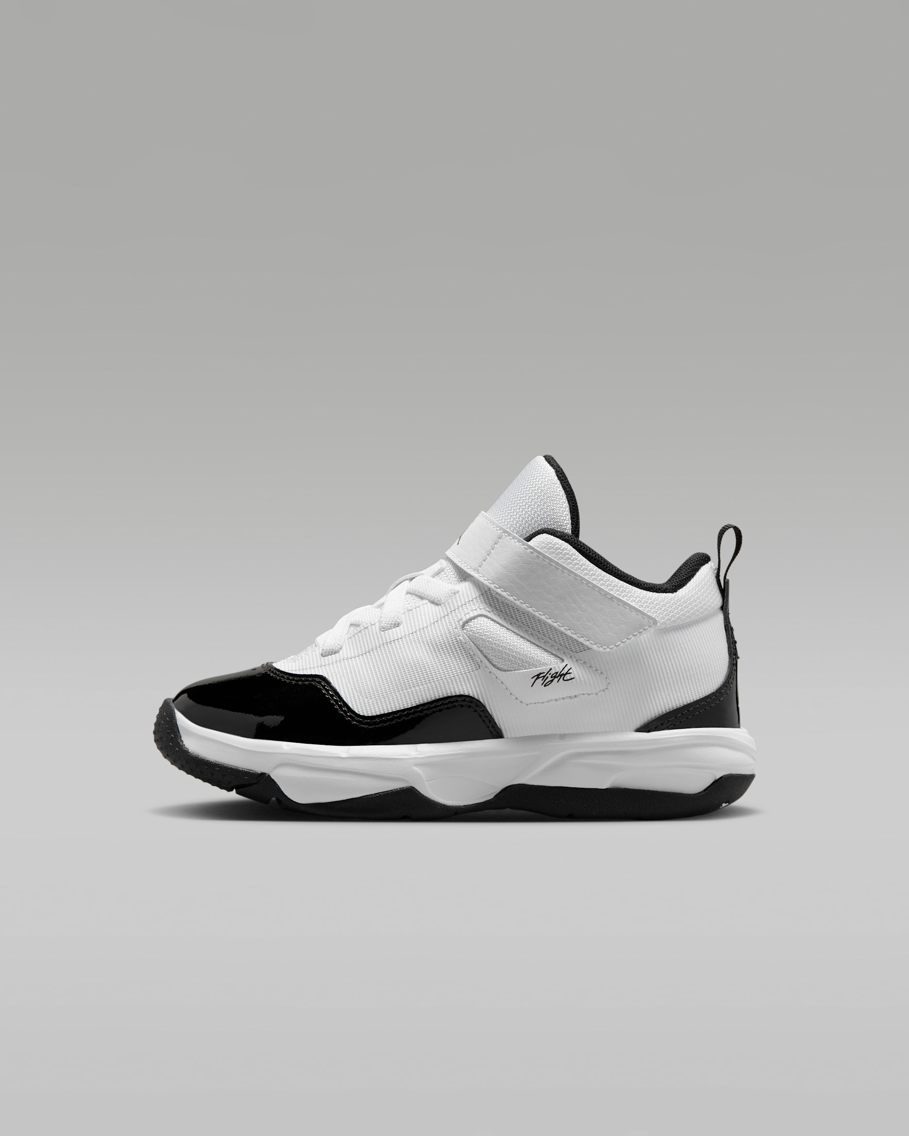 Stay Loyal 3 Younger Kids' Shoes - White/Black