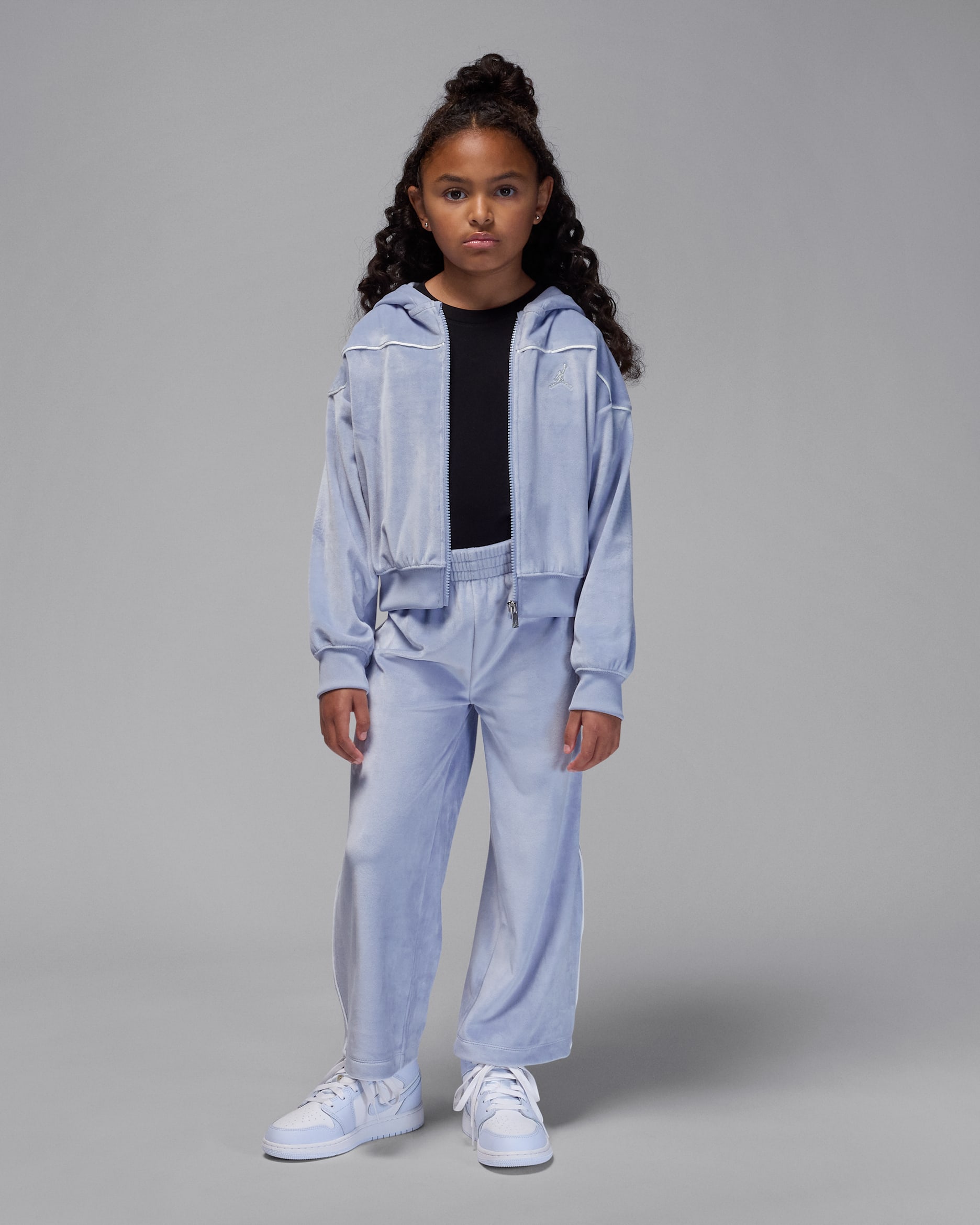 Conjunto de 2 piezas de tejido velour para niños talla pequeña Jordan Mountainside - Fantasma