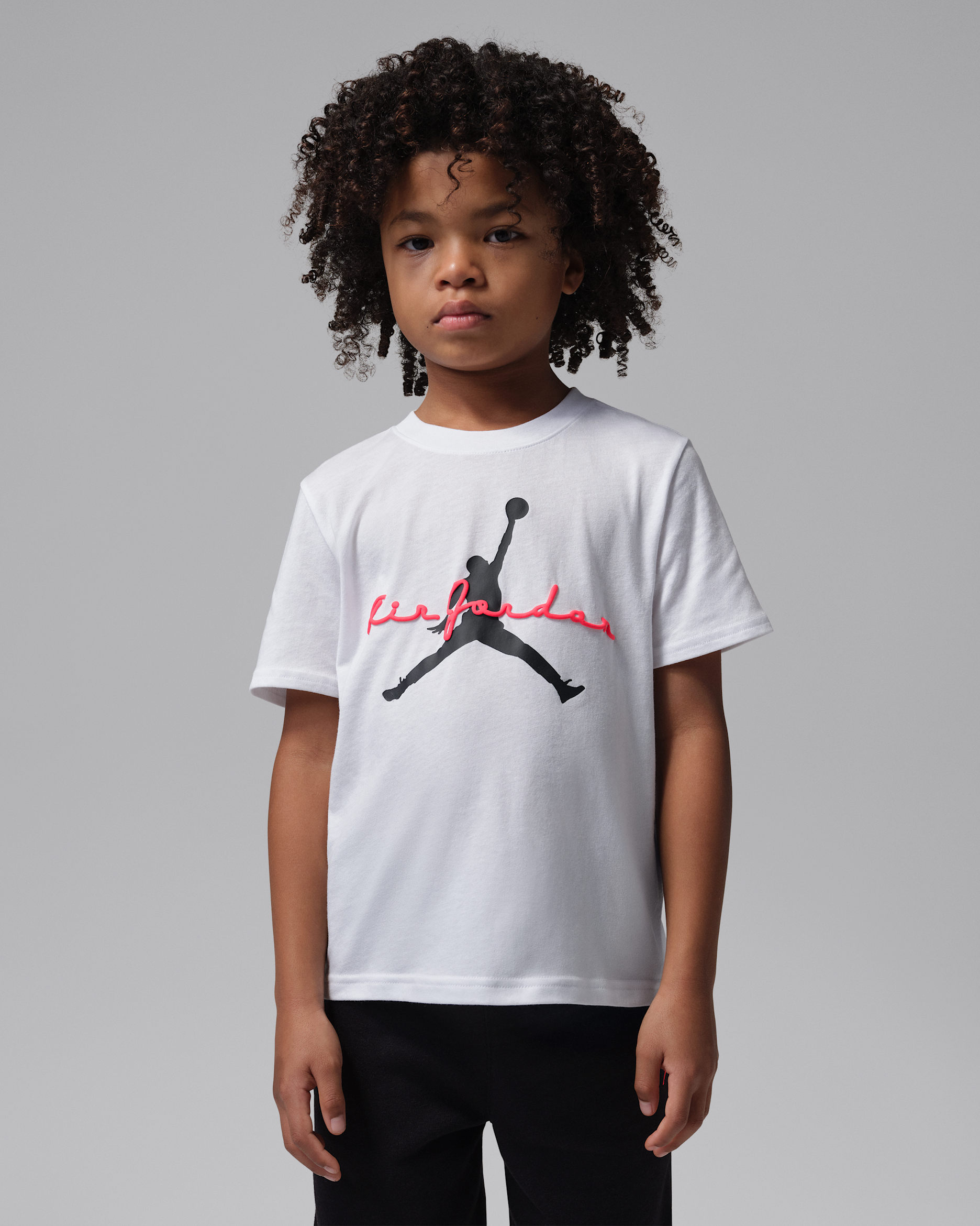Playera con tipografía para niños talla pequeña Jordan Flight Essentials - Blanco
