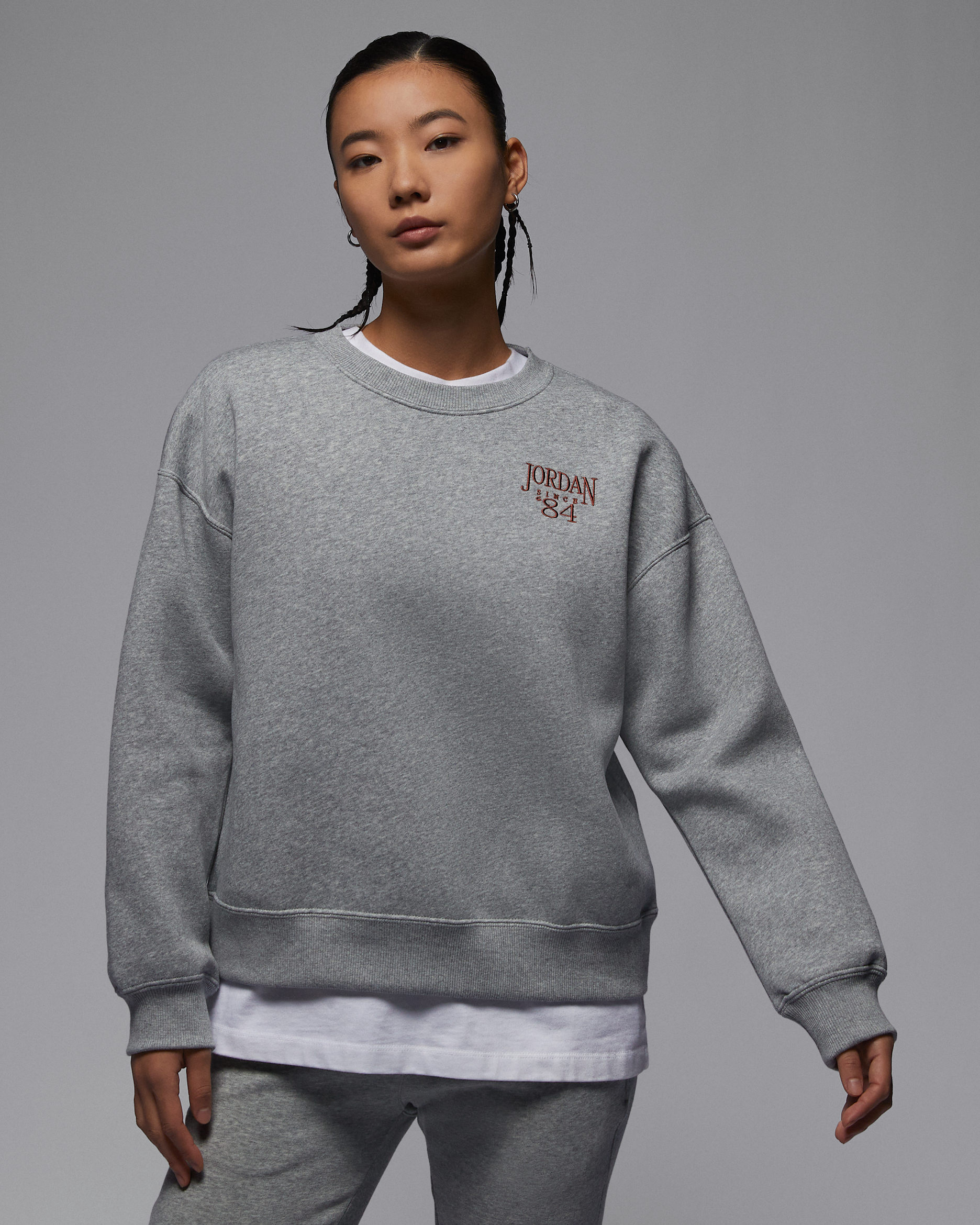 Jordan Brooklyn Fleece Women's Crew-Neck Sweatshirt - Dark Grey Heather/Dusty Peach