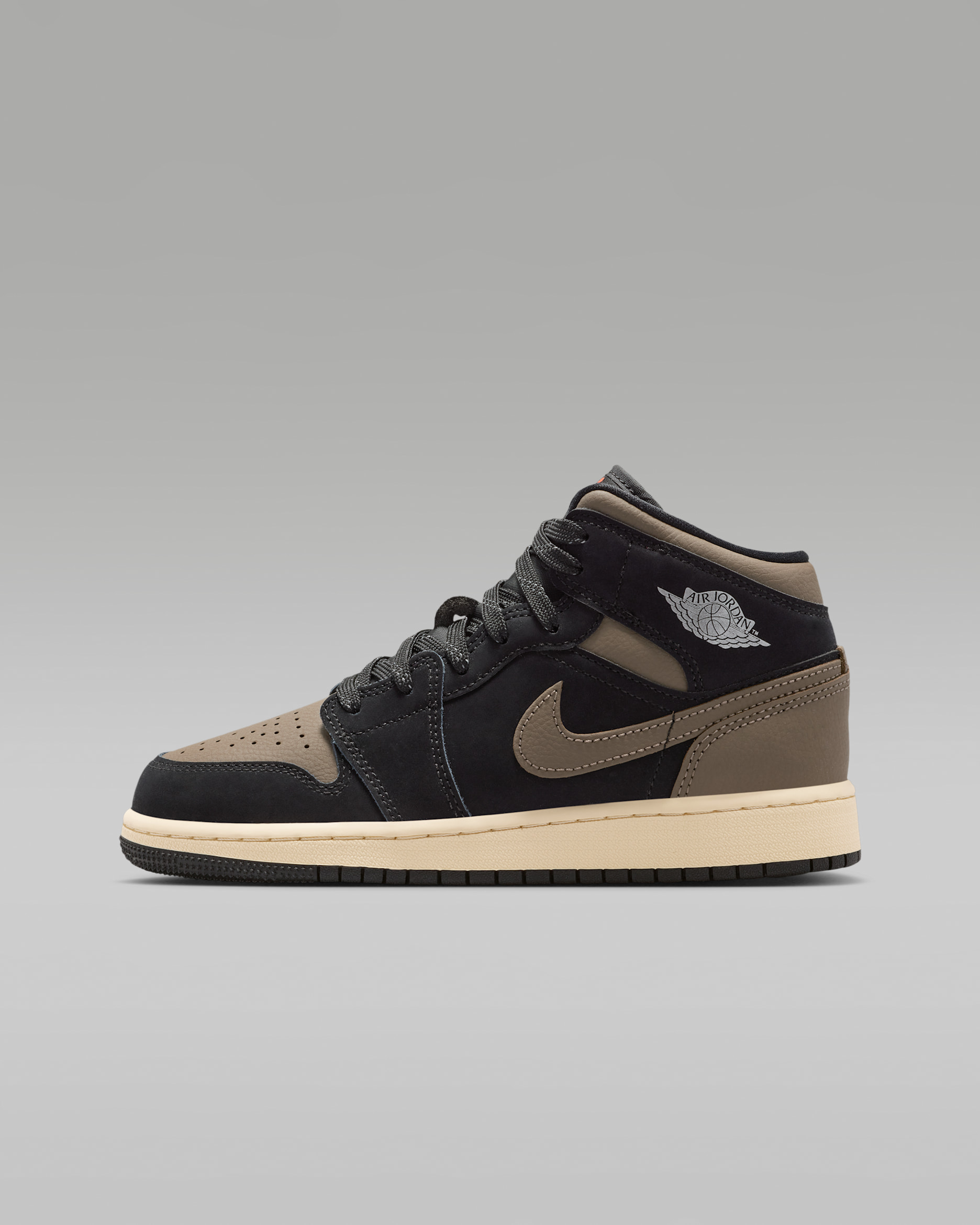 에어 조던 1 미드 SE 주니어 신발 - 블랙/라이트 와일드 망고/모슬린/올리브 그레이