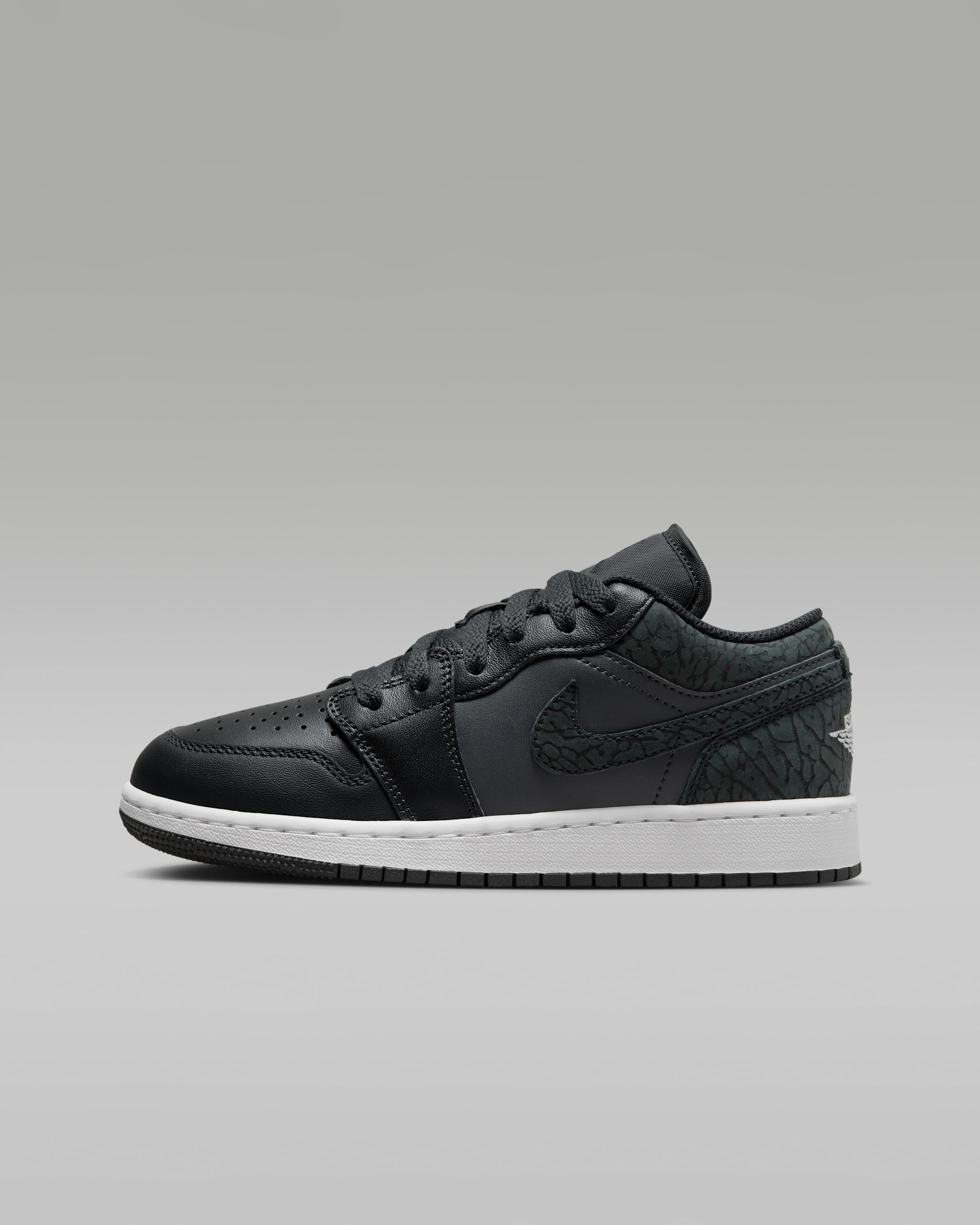 Air Jordan 1 Low SE Older Kids' Shoes - Off-Noir/White/Black/Black