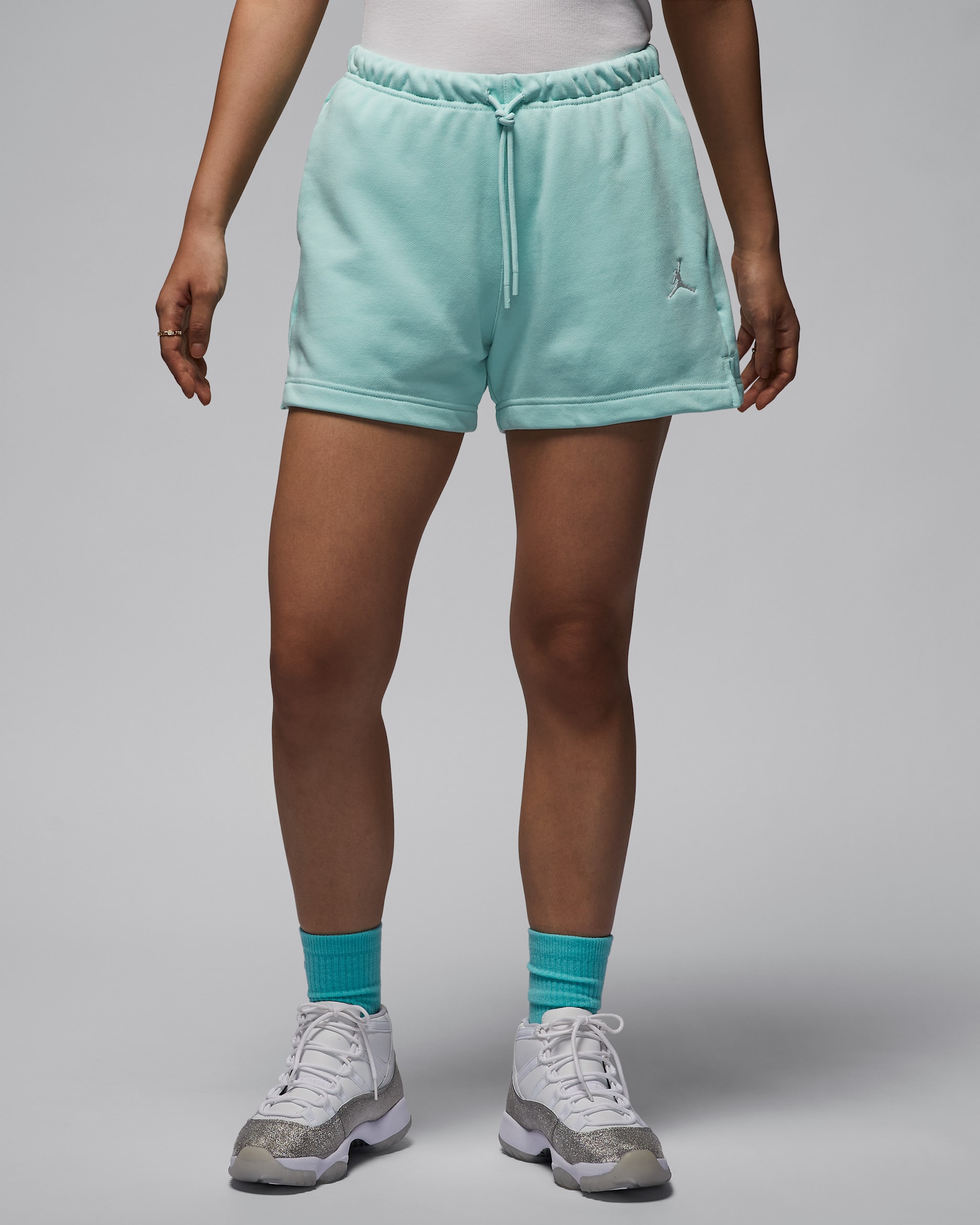 กางเกงขาสั้นผู้หญิง Jordan Brooklyn Fleece - Light Dew/ขาว