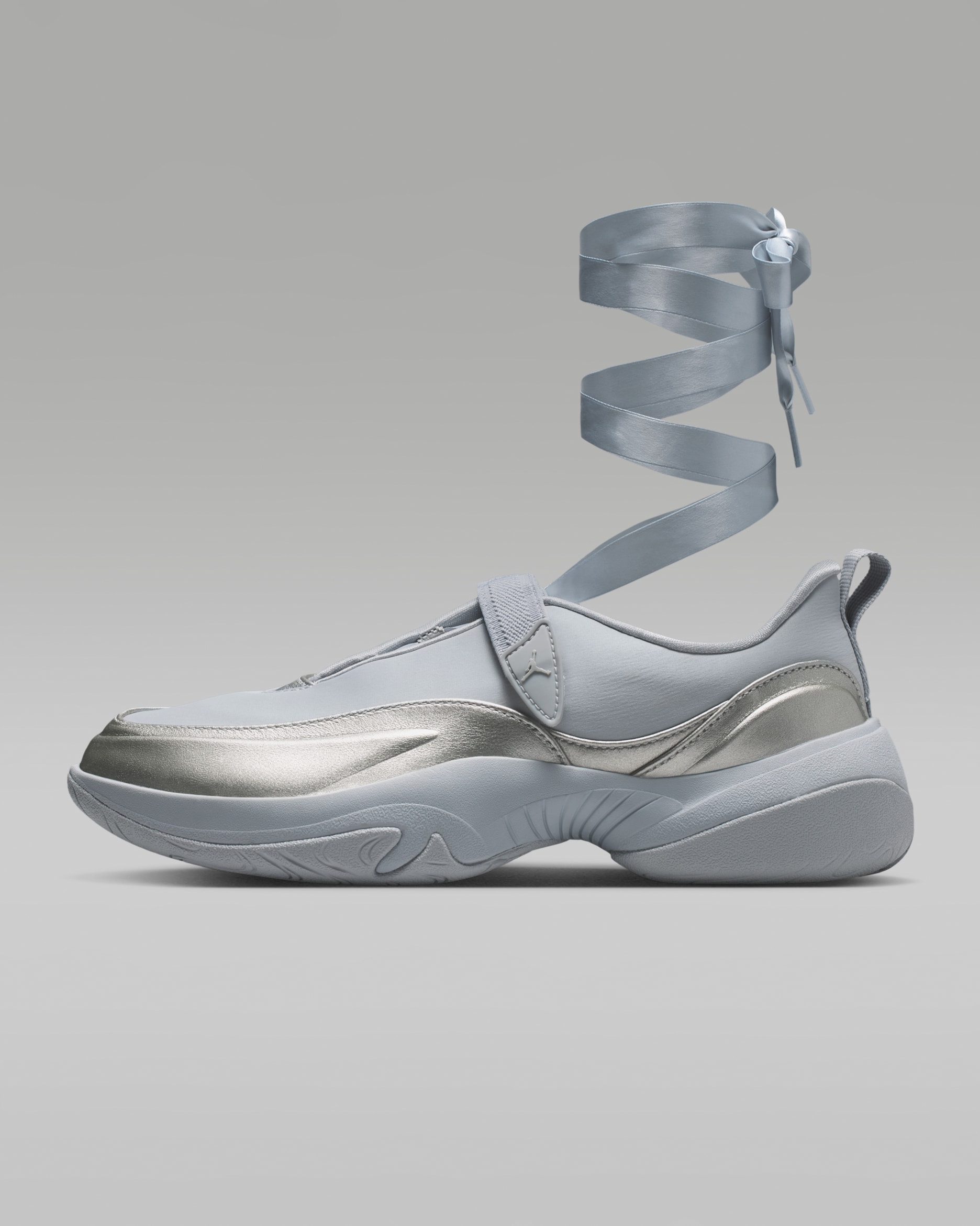 Jordan Pointe Women's Shoes - Metallic Silver/Smoke Grey/Photon Dust