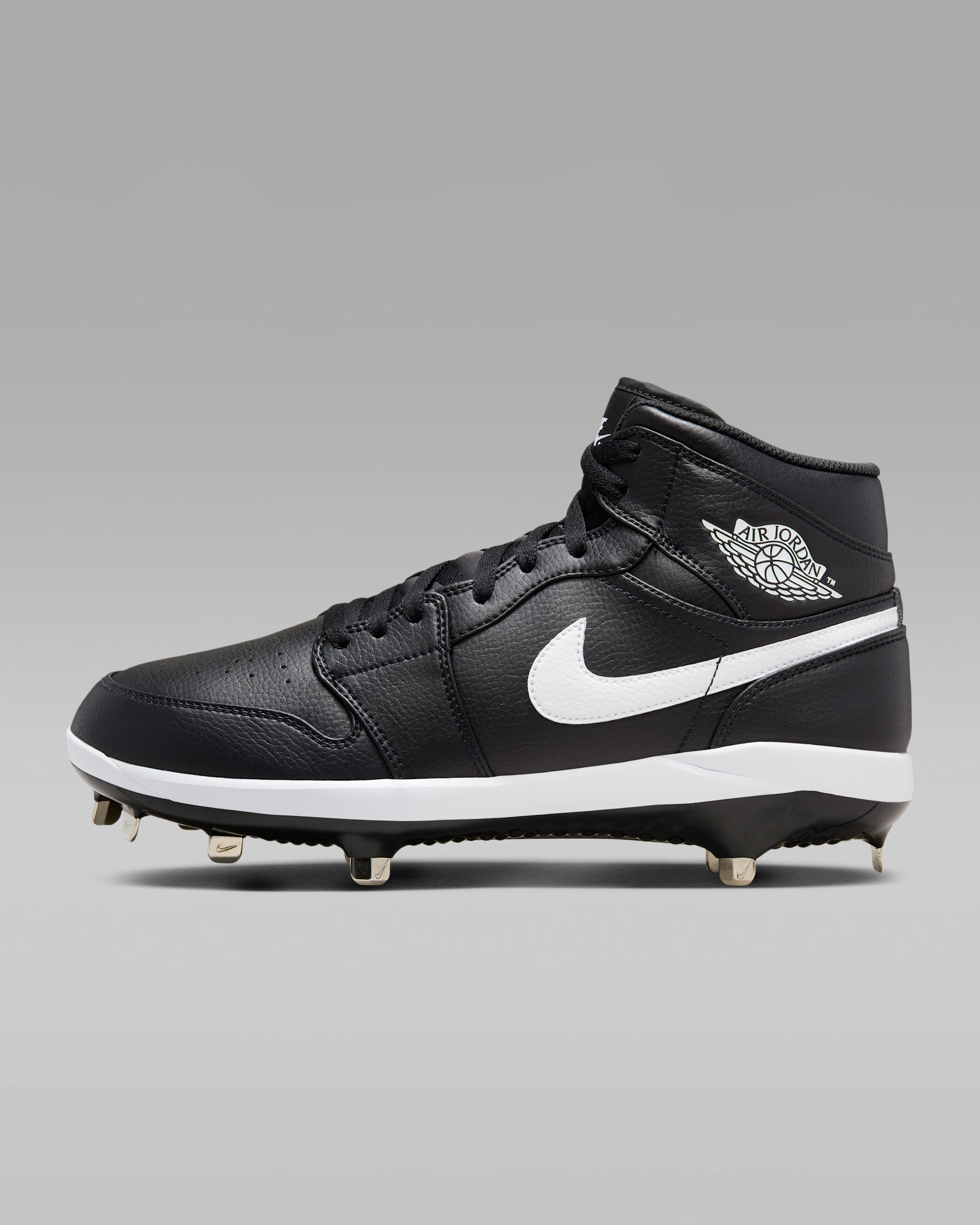 Jordan 1 Retro Metal Men's Baseball Cleats - Black/White/White