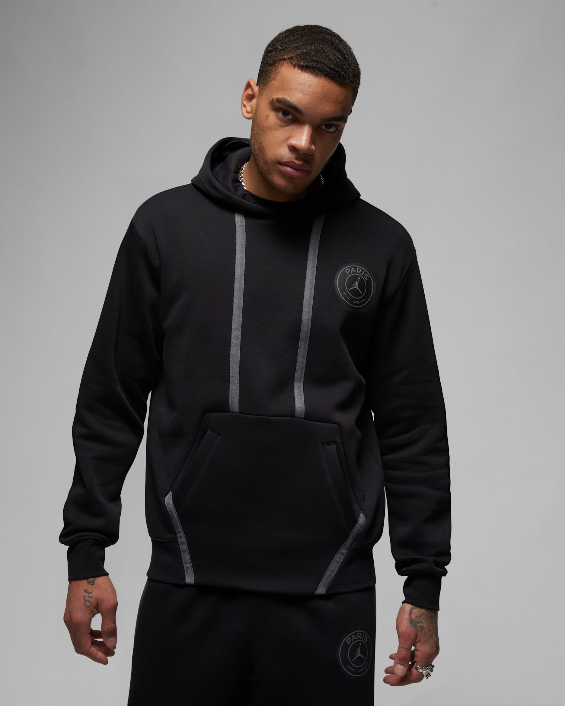 Paris Saint-Germain Men's Fleece Pullover Hoodie - Black