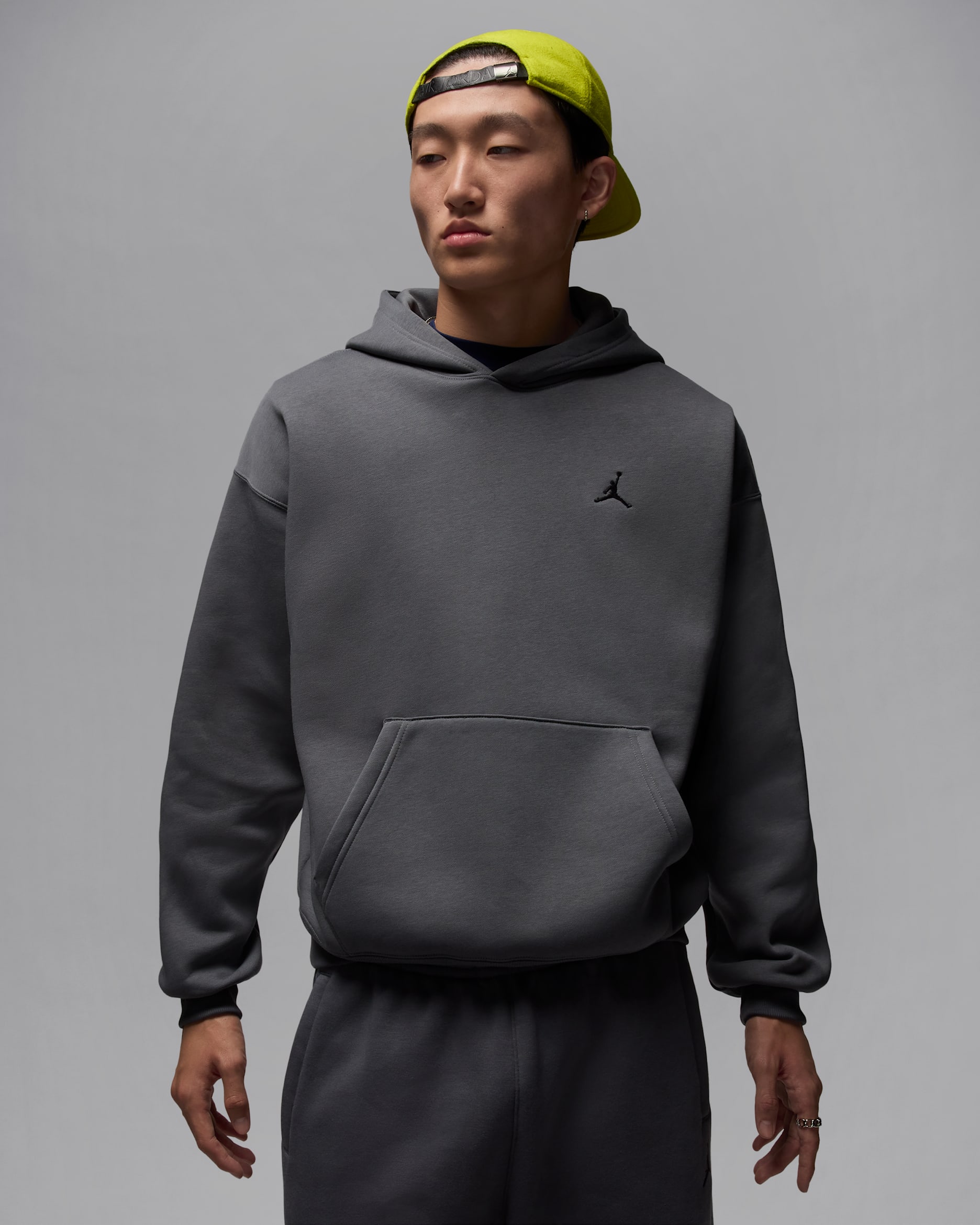เสื้อมีฮู้ดแบบสวมขนาดโอเวอร์ไซส์ผู้ชาย Jordan Brooklyn Fleece - Iron Grey/ดำ