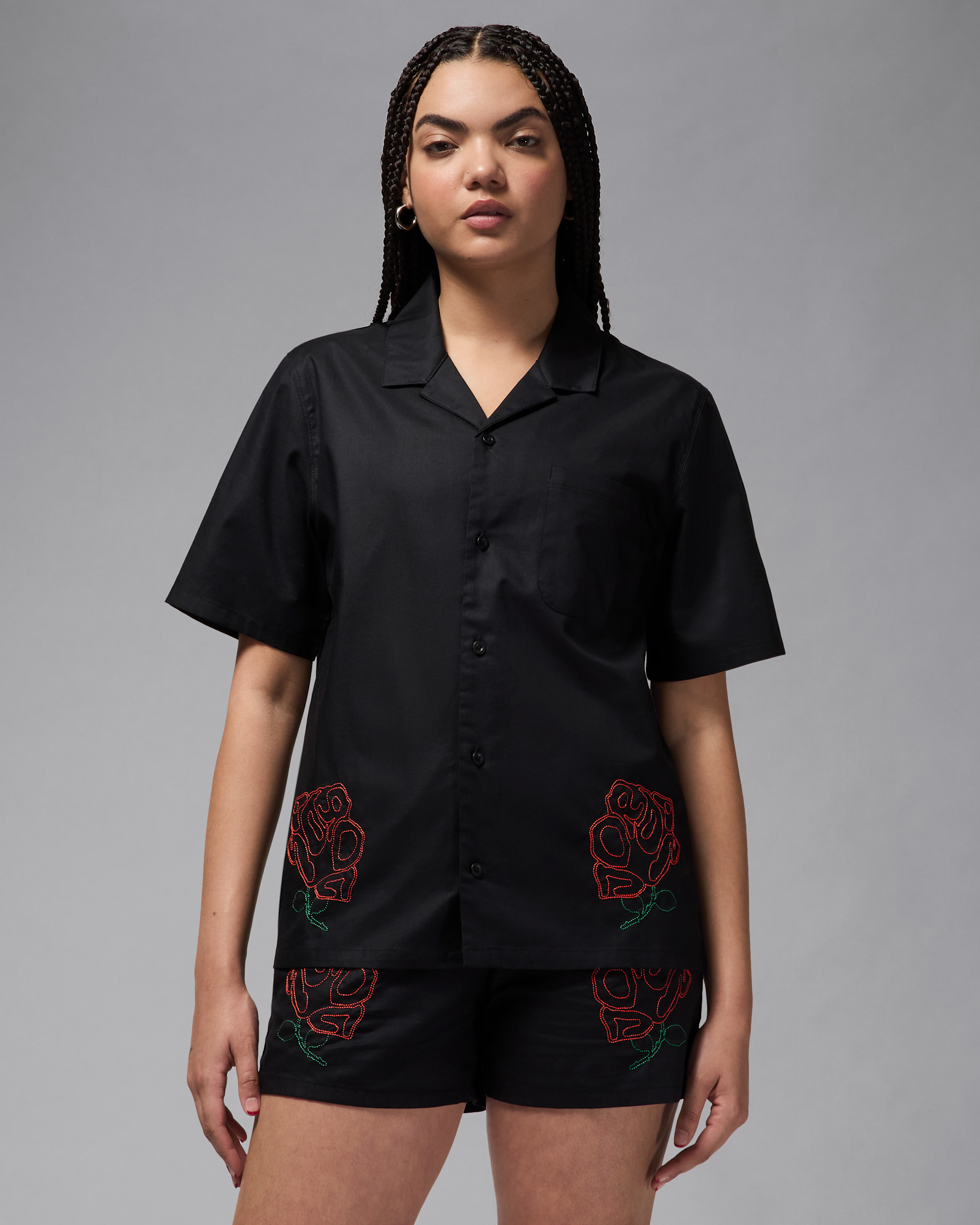 ジョーダン ウィメンズ ショートスリーブ ウーブン トップ - ブラック