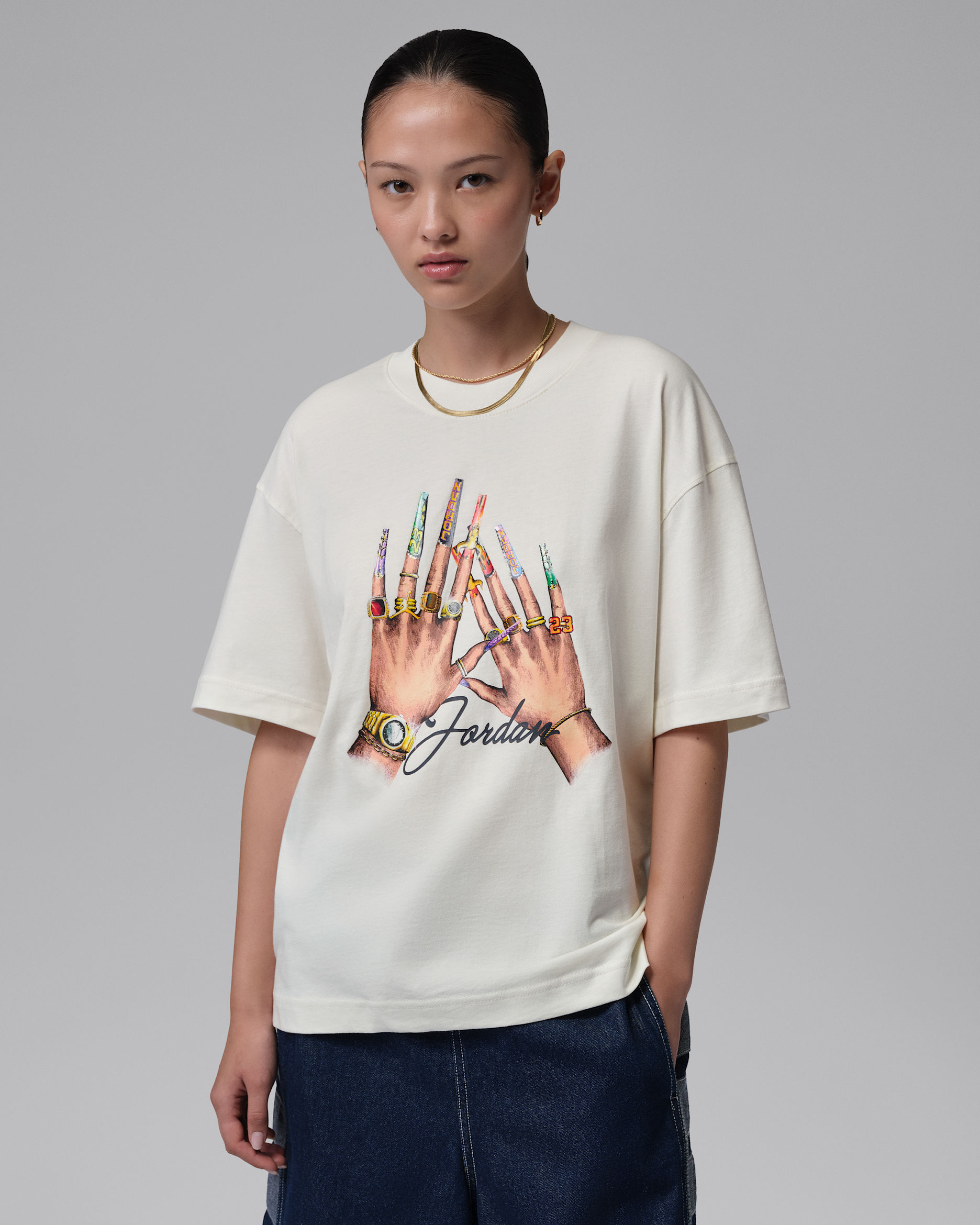 Jordan Women's Graphic Girlfriend T-Shirt - Sail