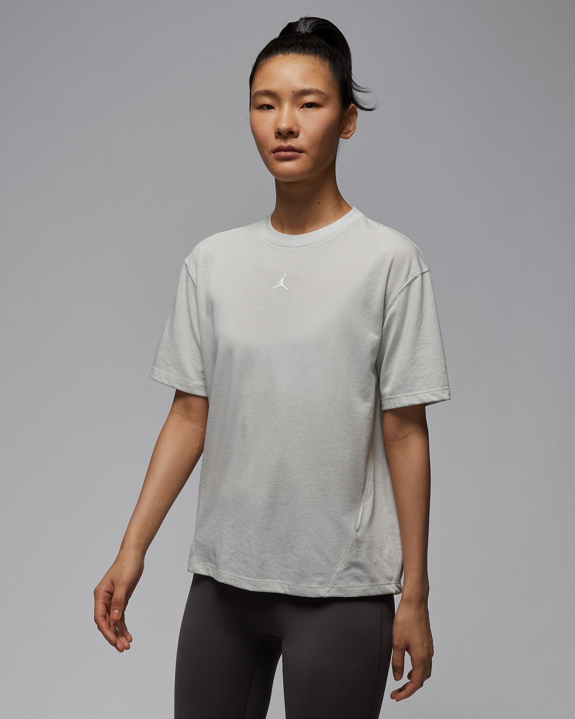 Jordan Sport Women's Diamond Short-Sleeve Top - Light Silver/White