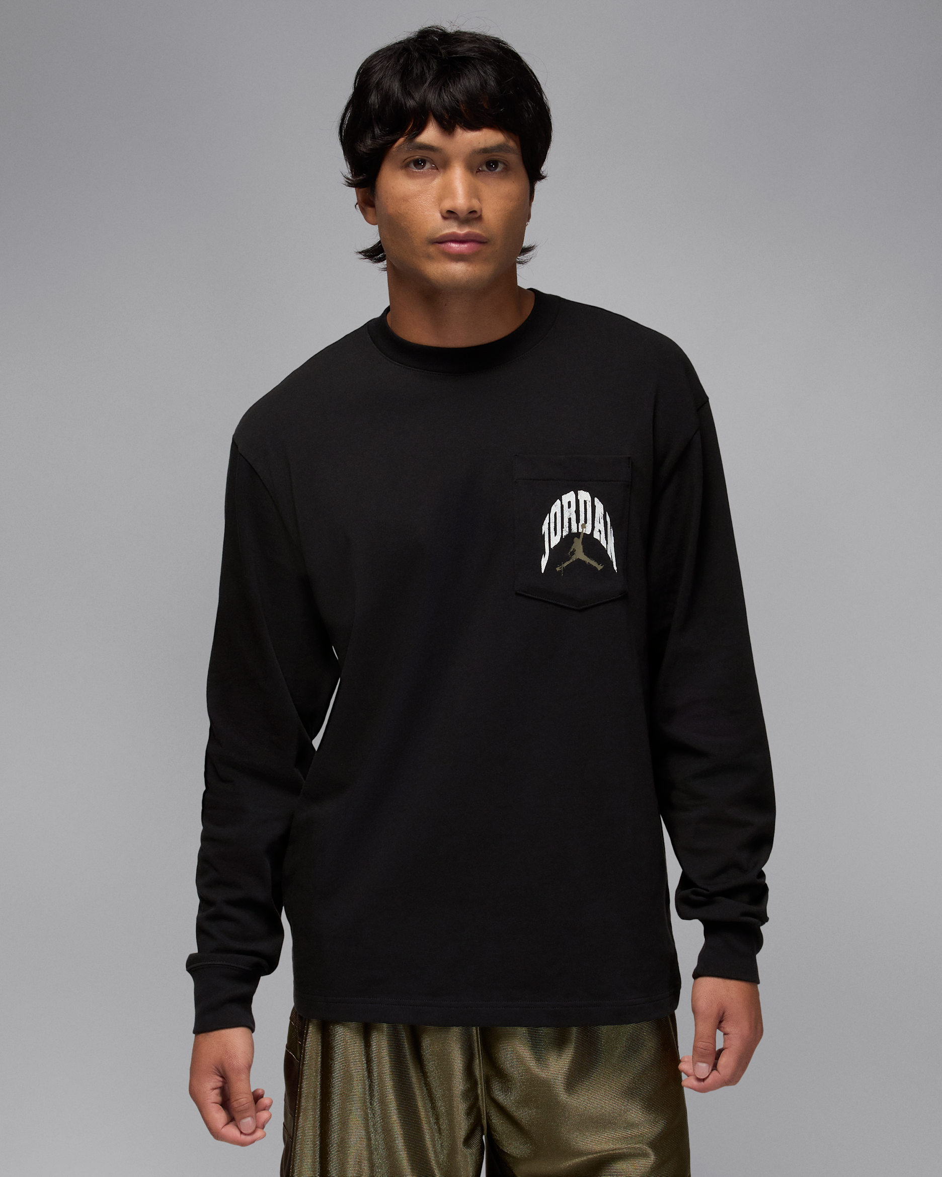 Jordan Brooklyn Men's Realtree Long-Sleeve Pocket Crew Neck - Black/Sail