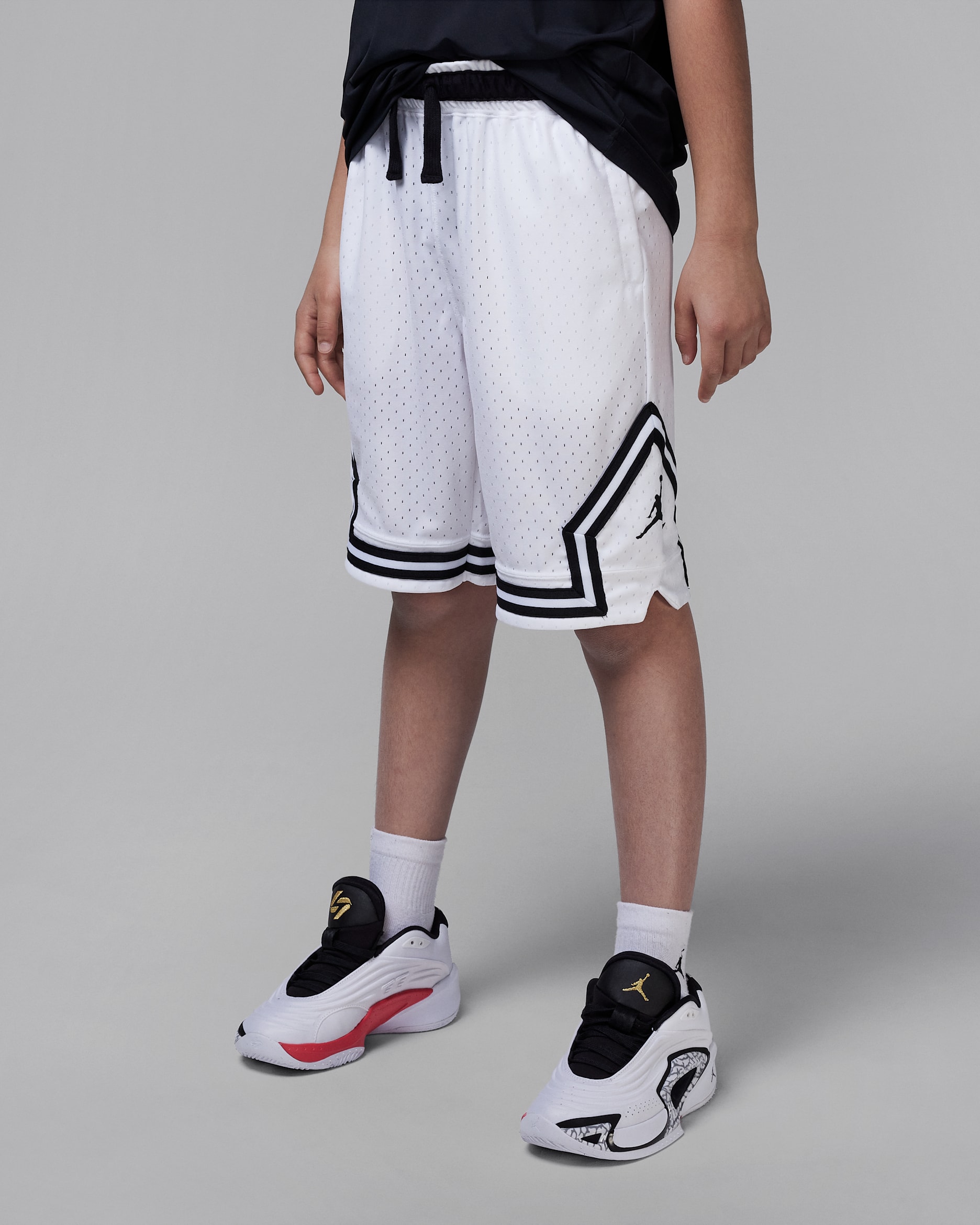 Jordan Sport Big Kids' Dri-FIT Diamond Shorts - White