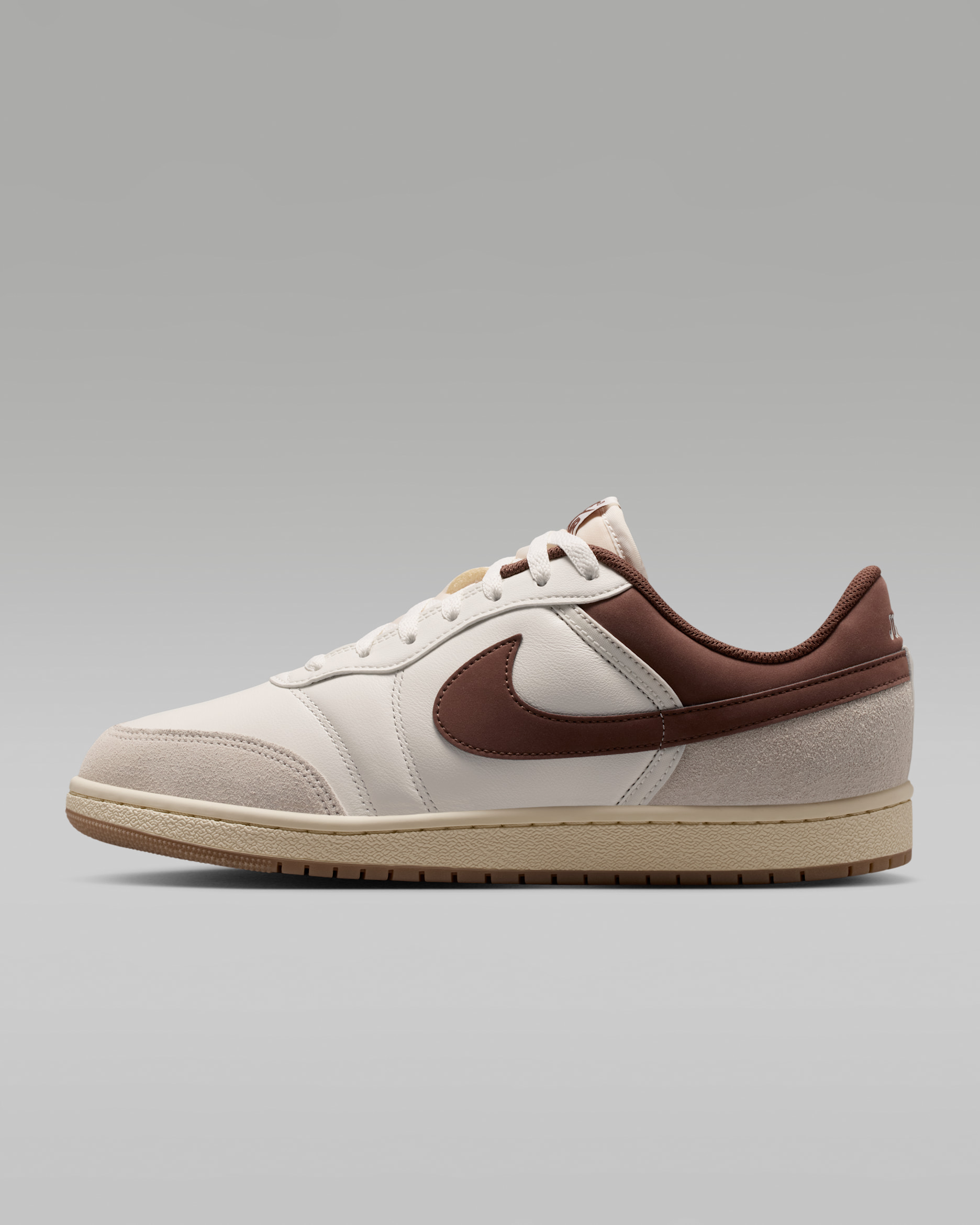 Air Jordan Skyline Low LE Schuh (Herren) - Sail/Light Orewood Brown/Muslin/Fauna Brown