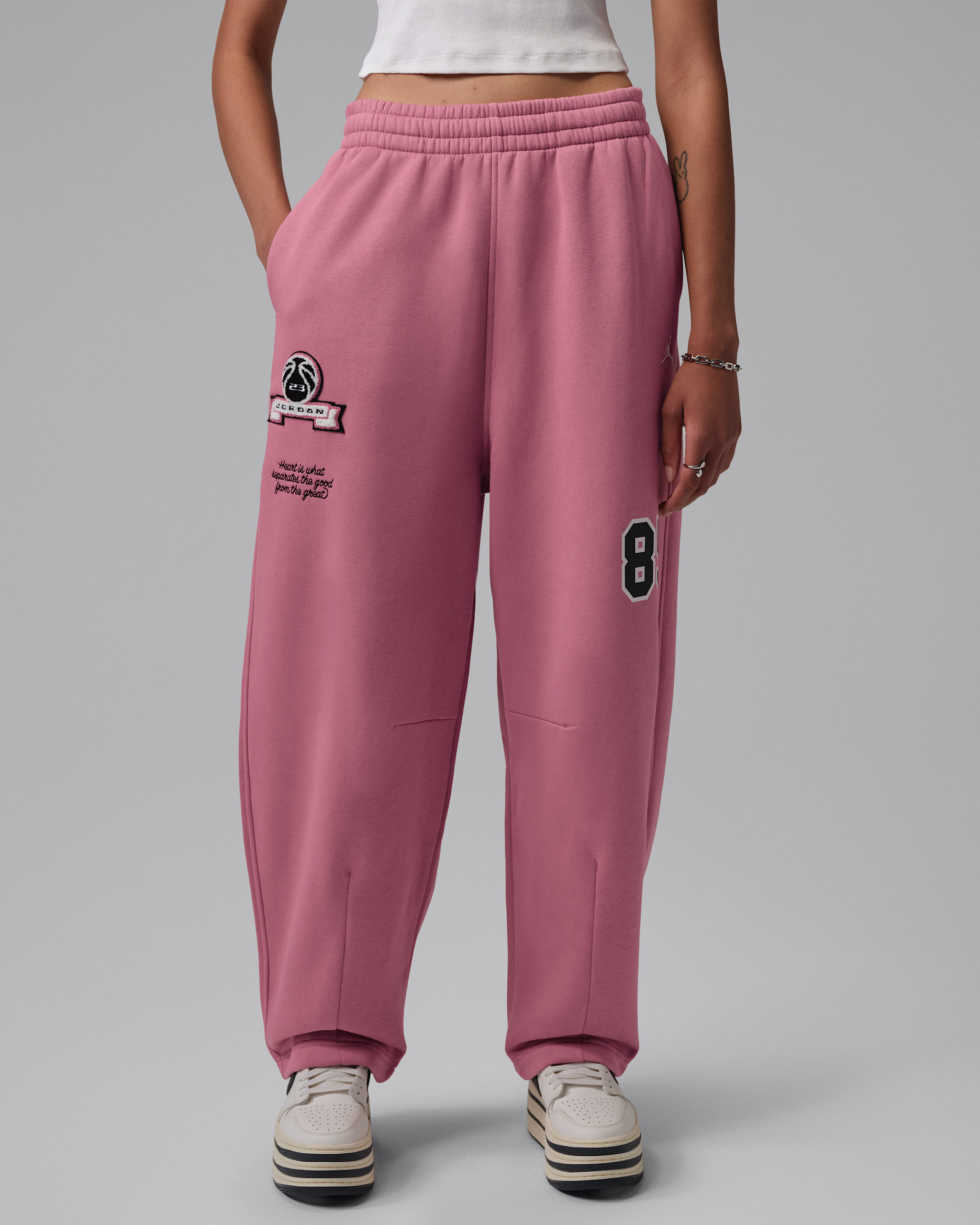 Pants para mujer Jordan Brooklyn Fleece - Baya del desierto/Vela