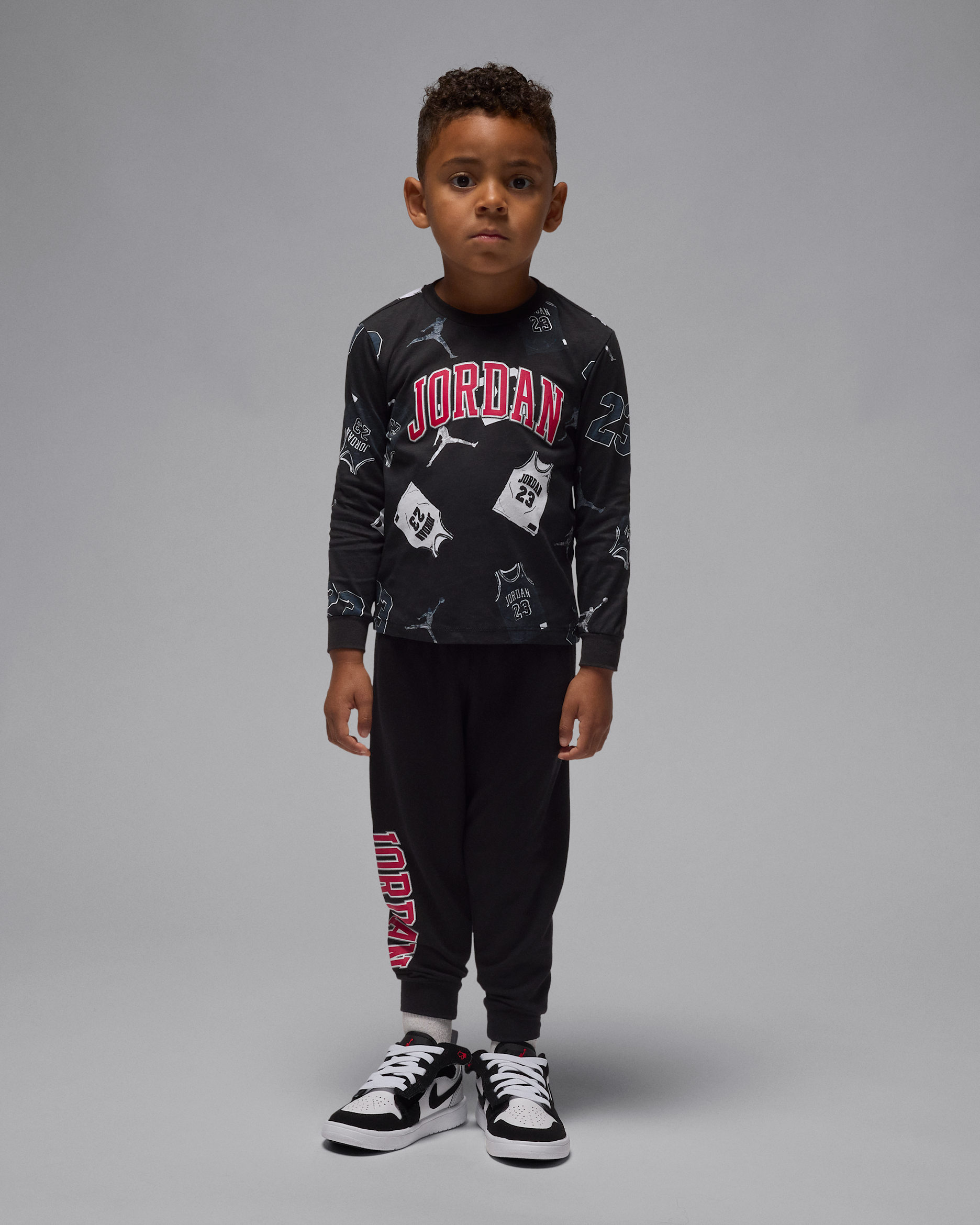 Conjunto de jersey de manga larga y pants 23 infantil Jordan - Negro