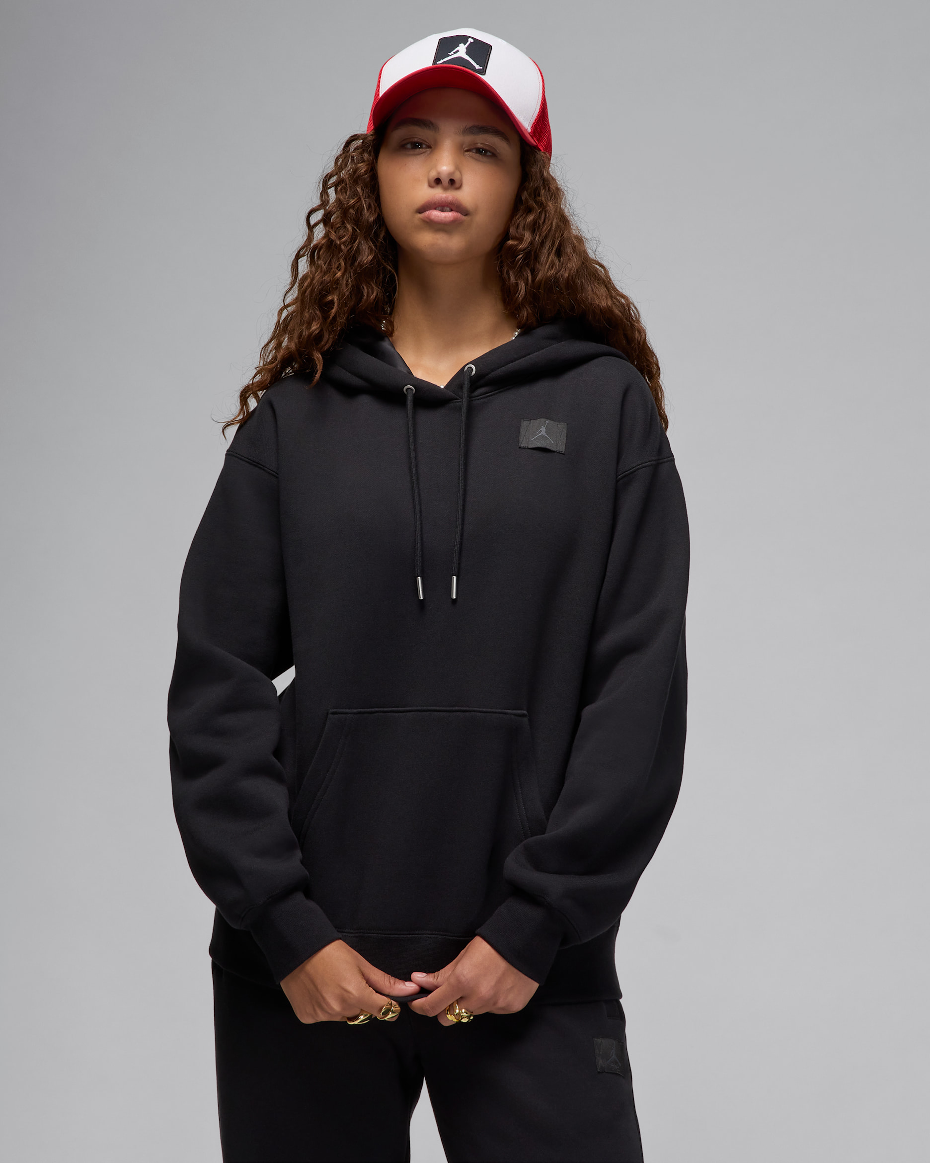 Jordan Flight Fleece Women's Satin-Lined Pullover Hoodie - Black/Dark Smoke Grey